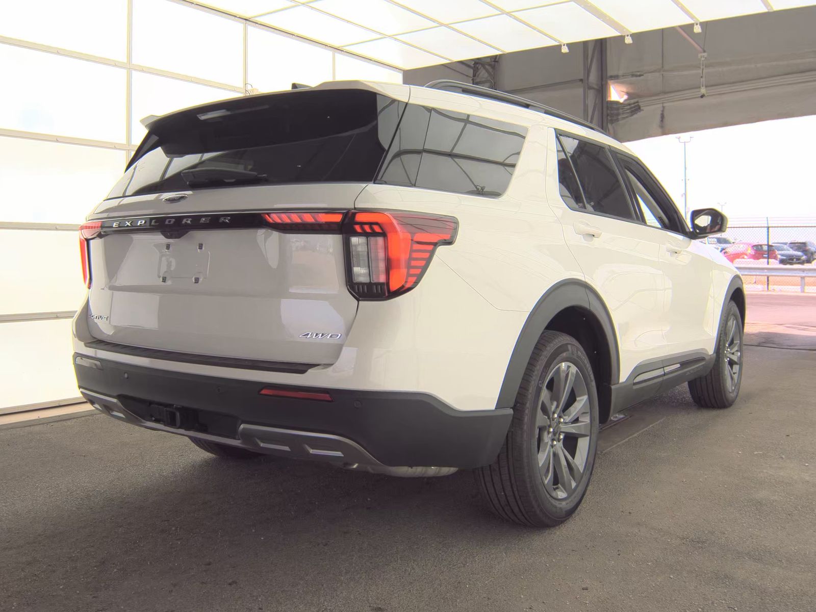 FORD EXPLORER - 6