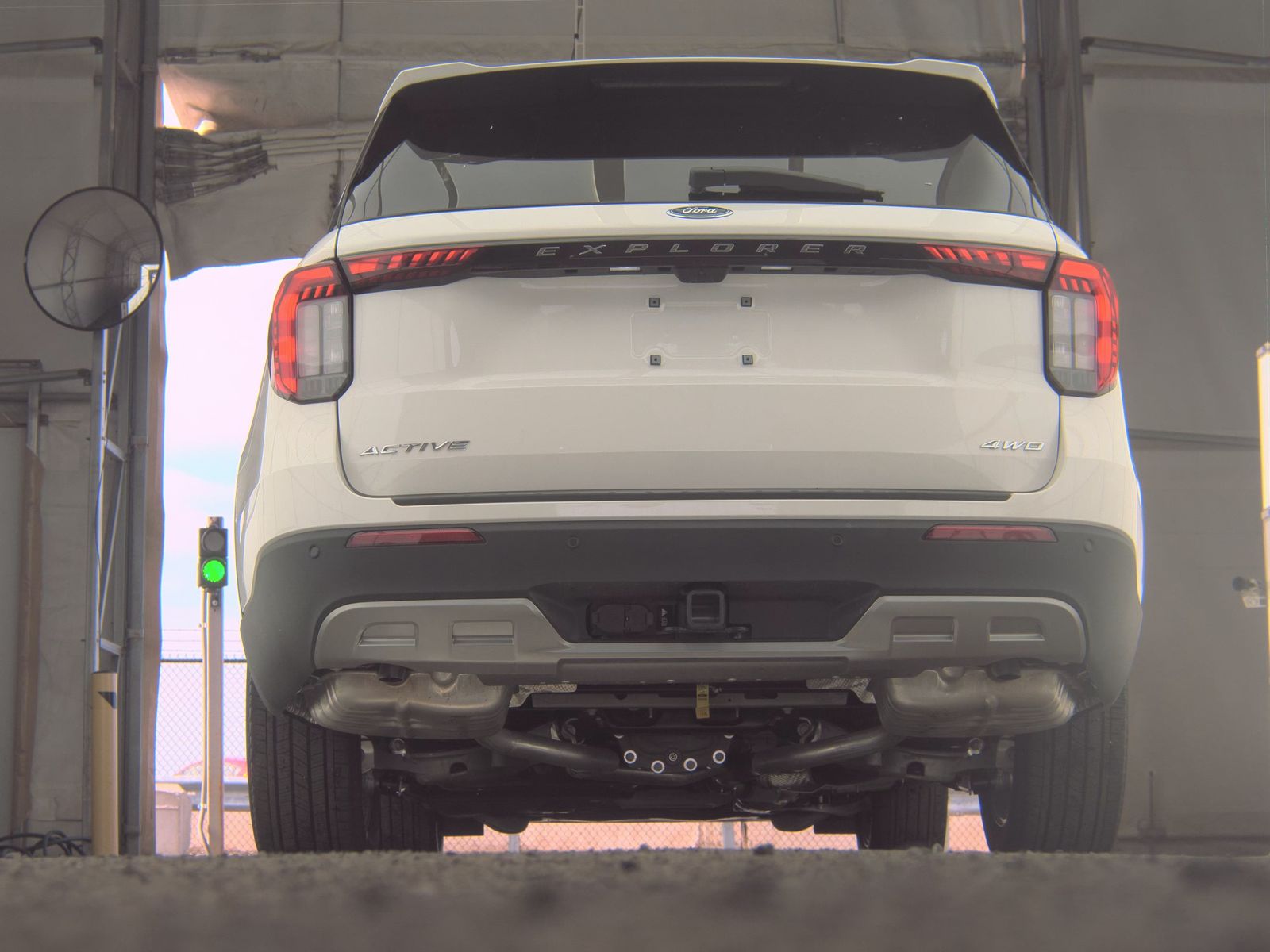 FORD EXPLORER - 8