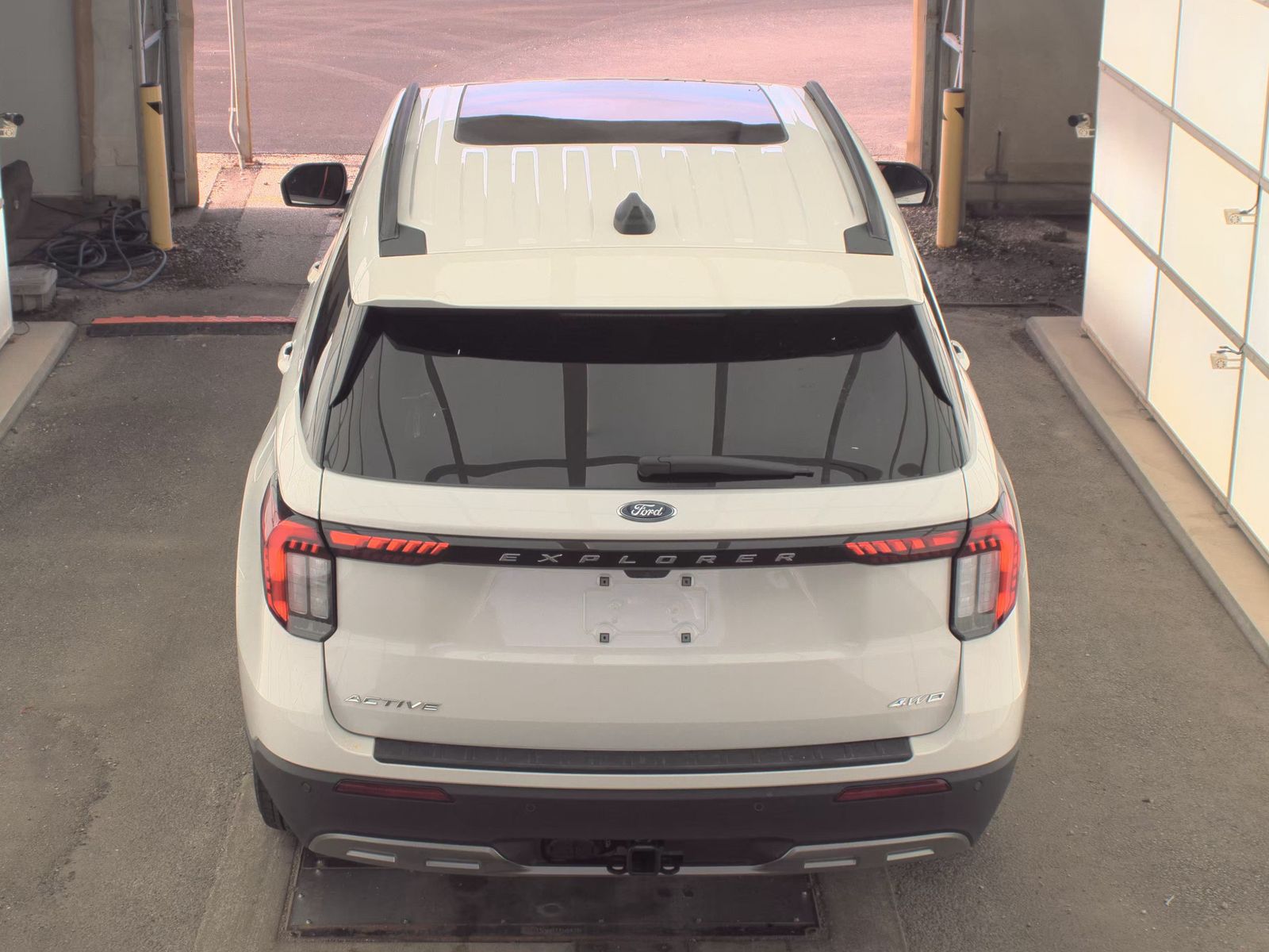 FORD EXPLORER - 7