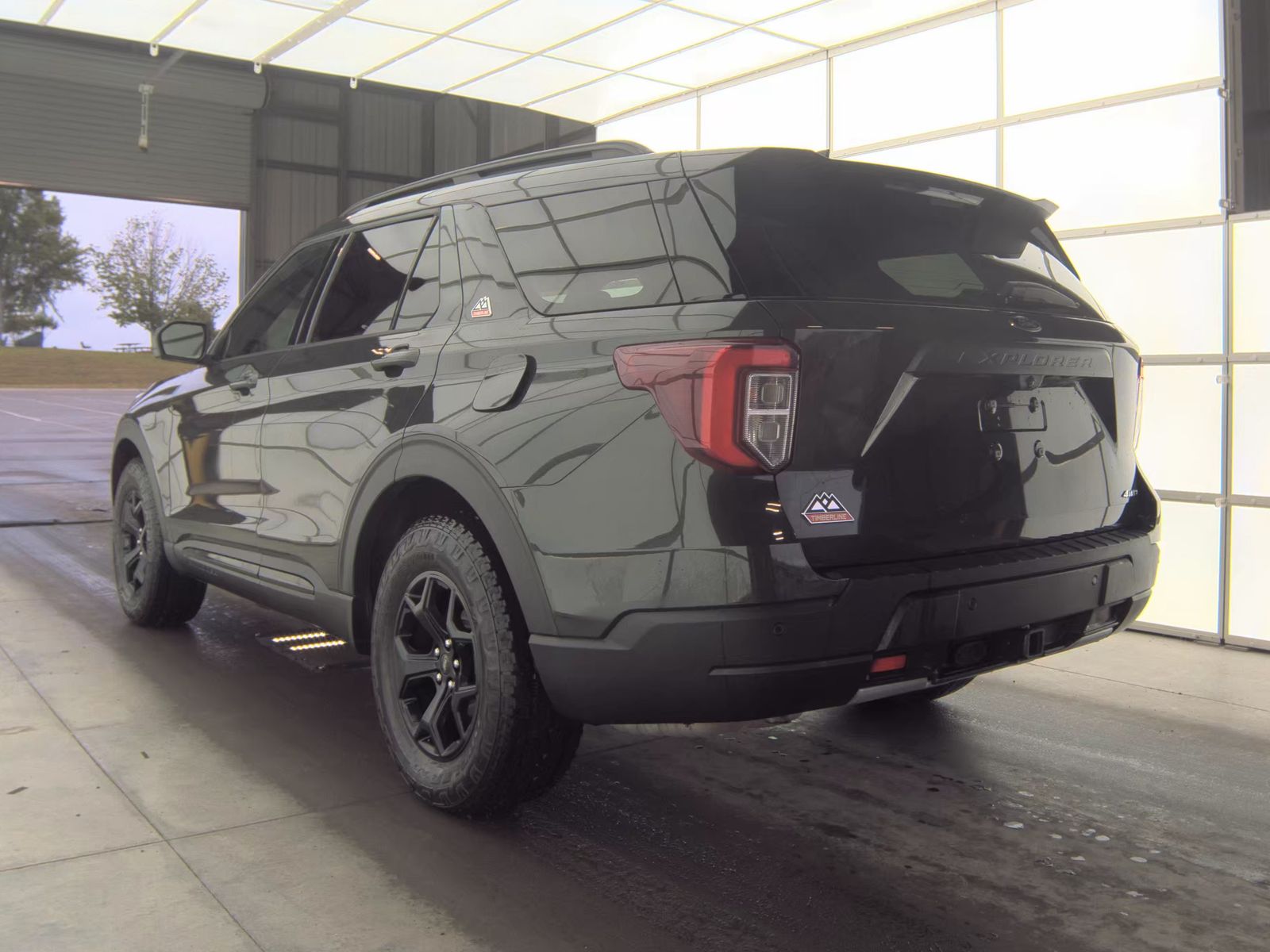 FORD EXPLORER - 9