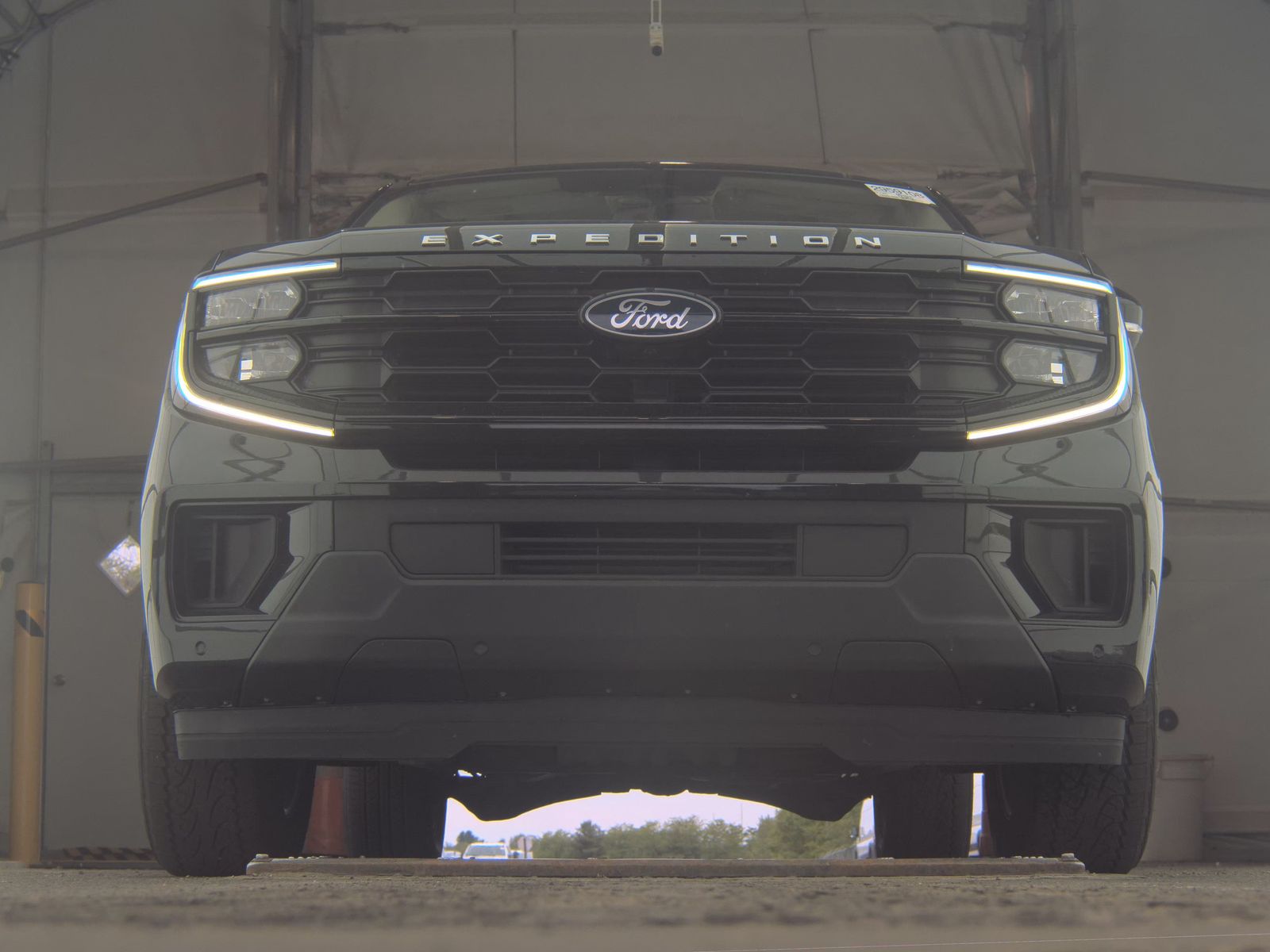 FORD EXPEDITION MAX - 4