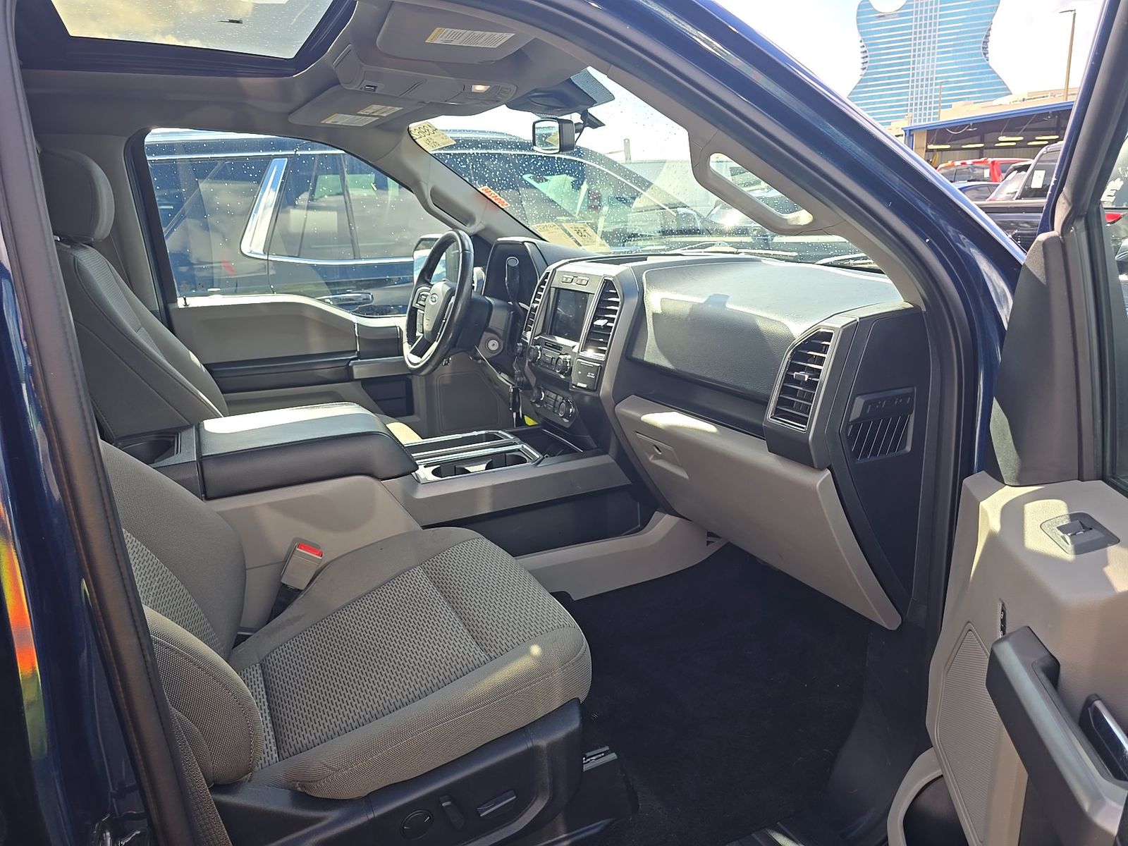 FORD F-150 - 9