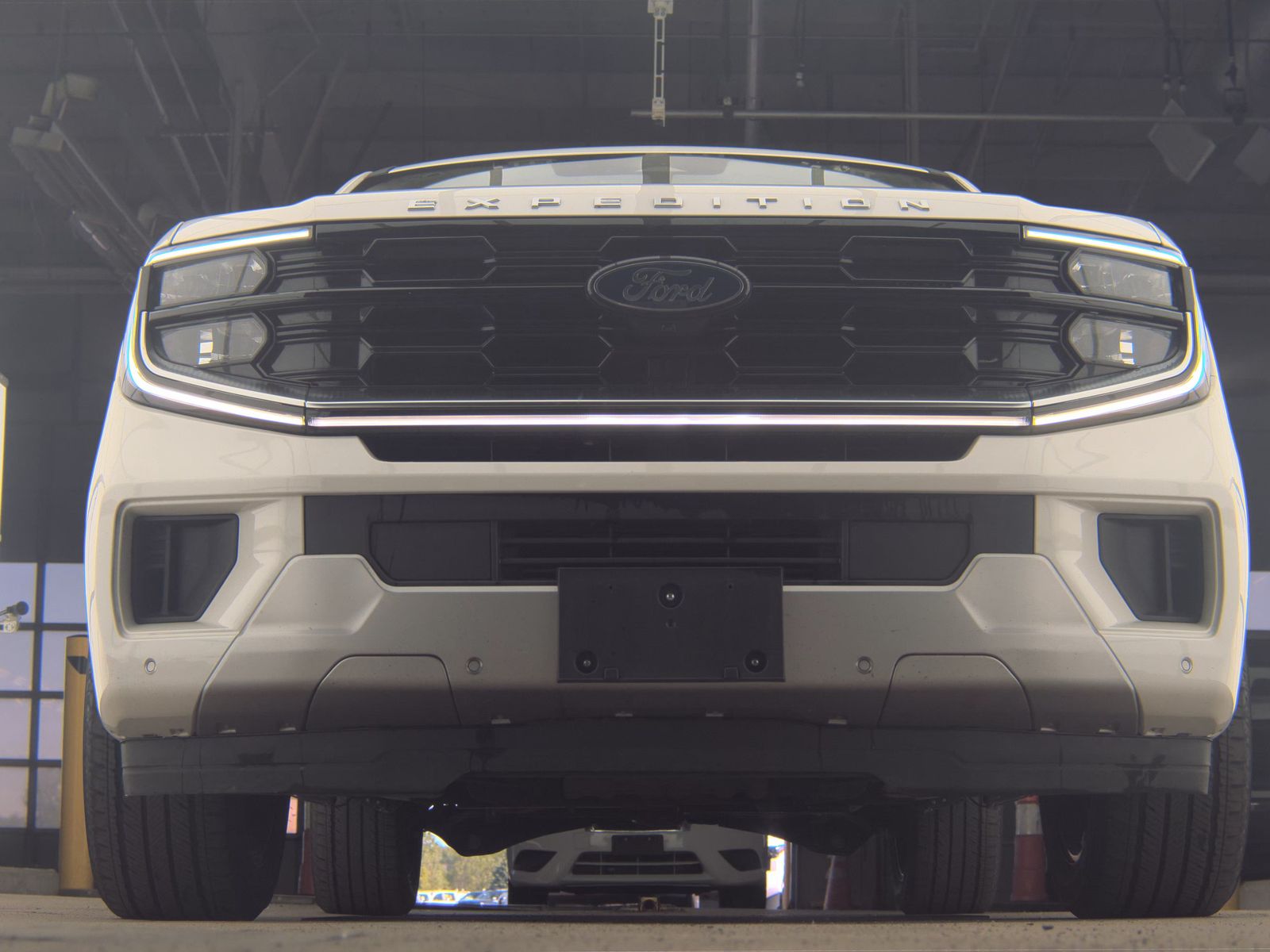 FORD EXPEDITION - 4