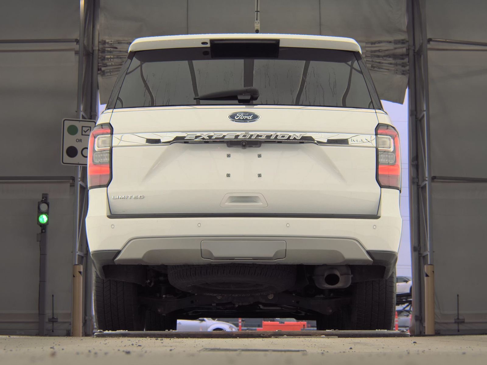 FORD EXPEDITION MAX - 8