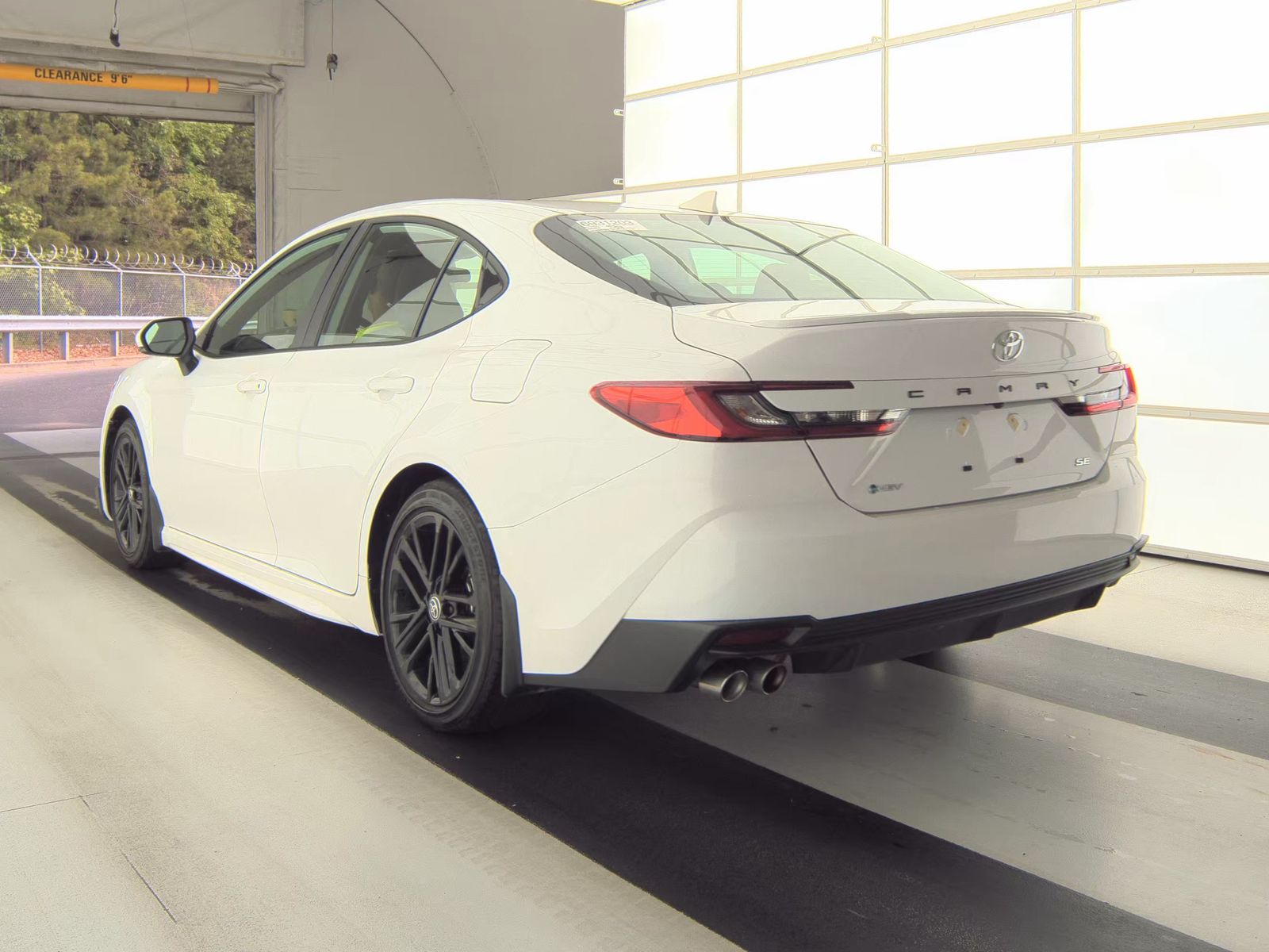 TOYOTA CAMRY - 9