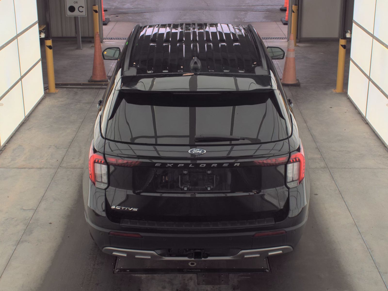 FORD EXPLORER - 7