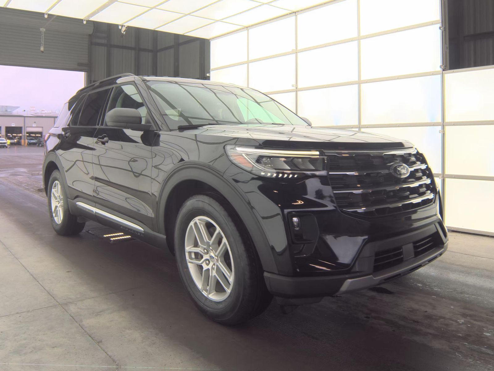 FORD EXPLORER - 5