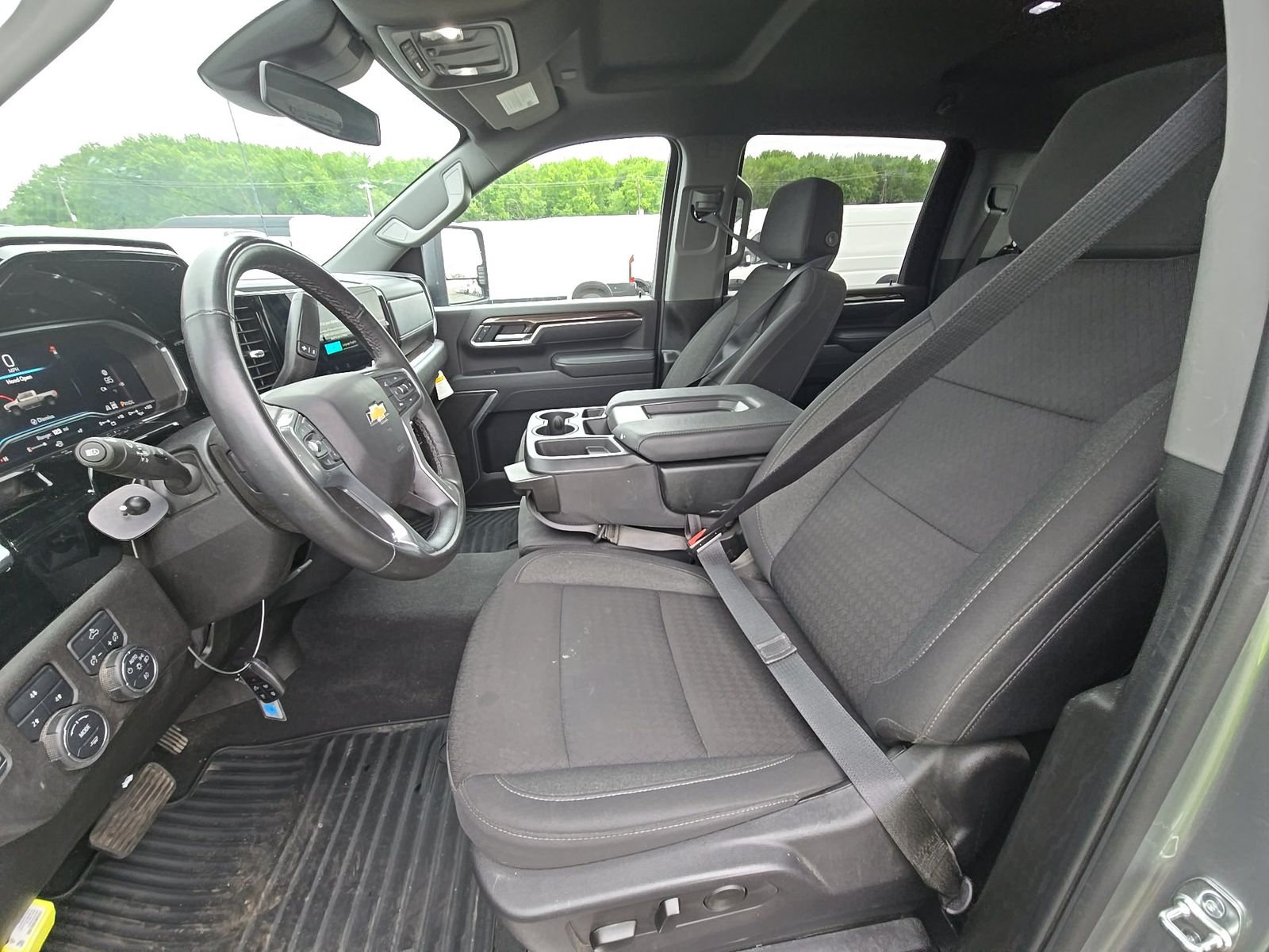 2025 Chevrolet Silverado 2500HD LT AWD
