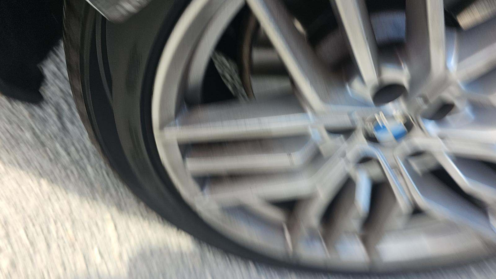 2025 BMW 5 Series 530i RWD