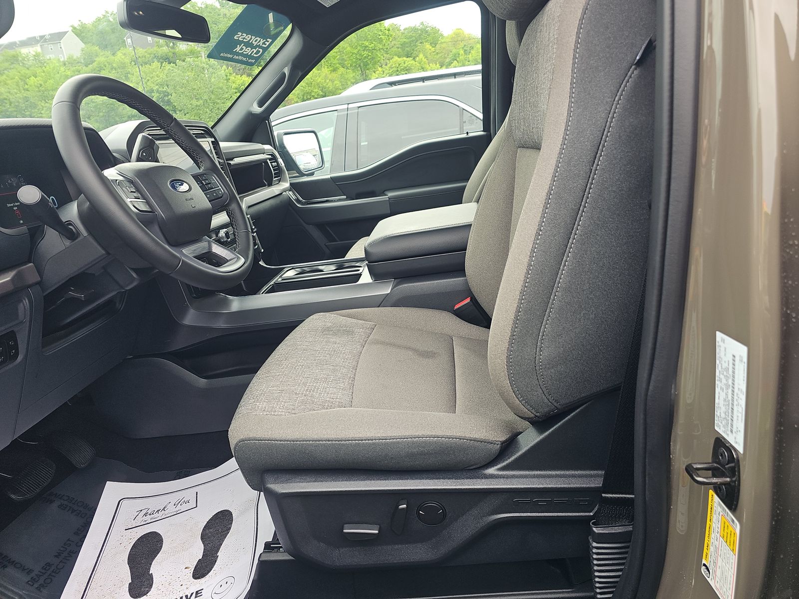 2025 Ford F-150 Hybrid XLT AWD