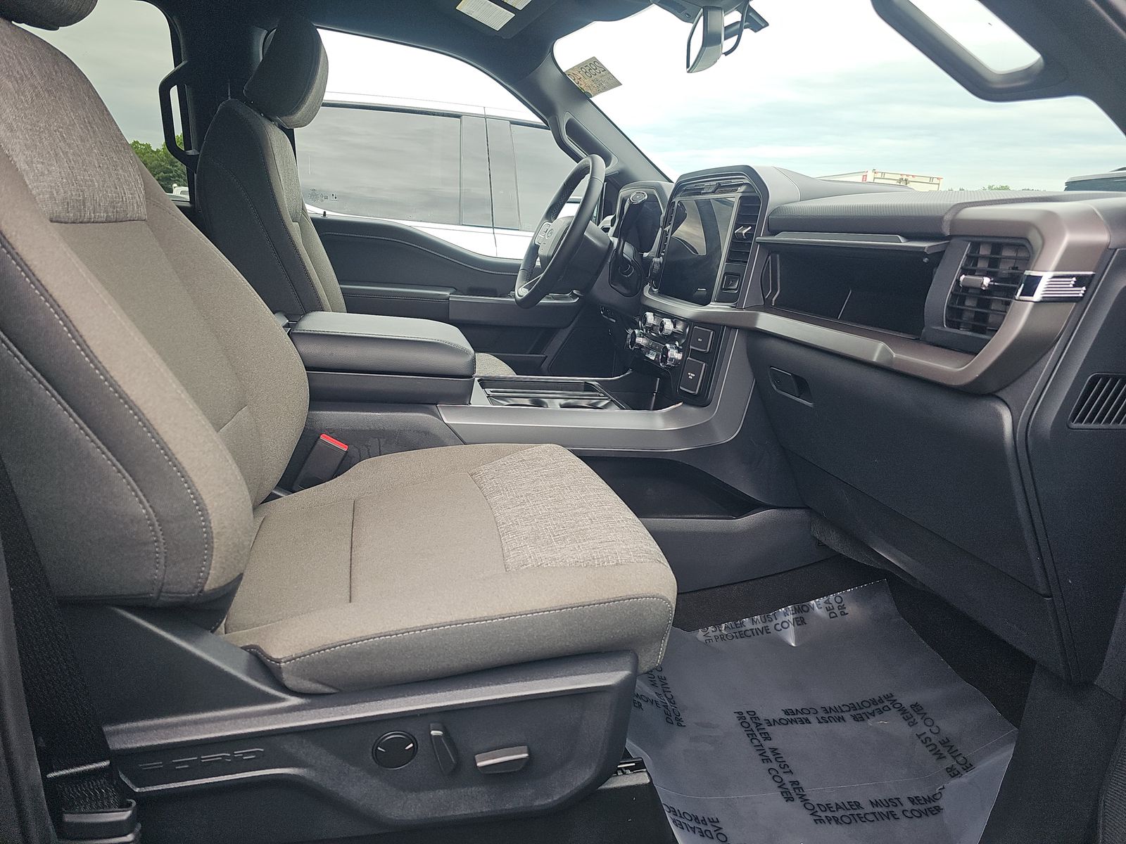 2025 Ford F-150 Hybrid XLT AWD