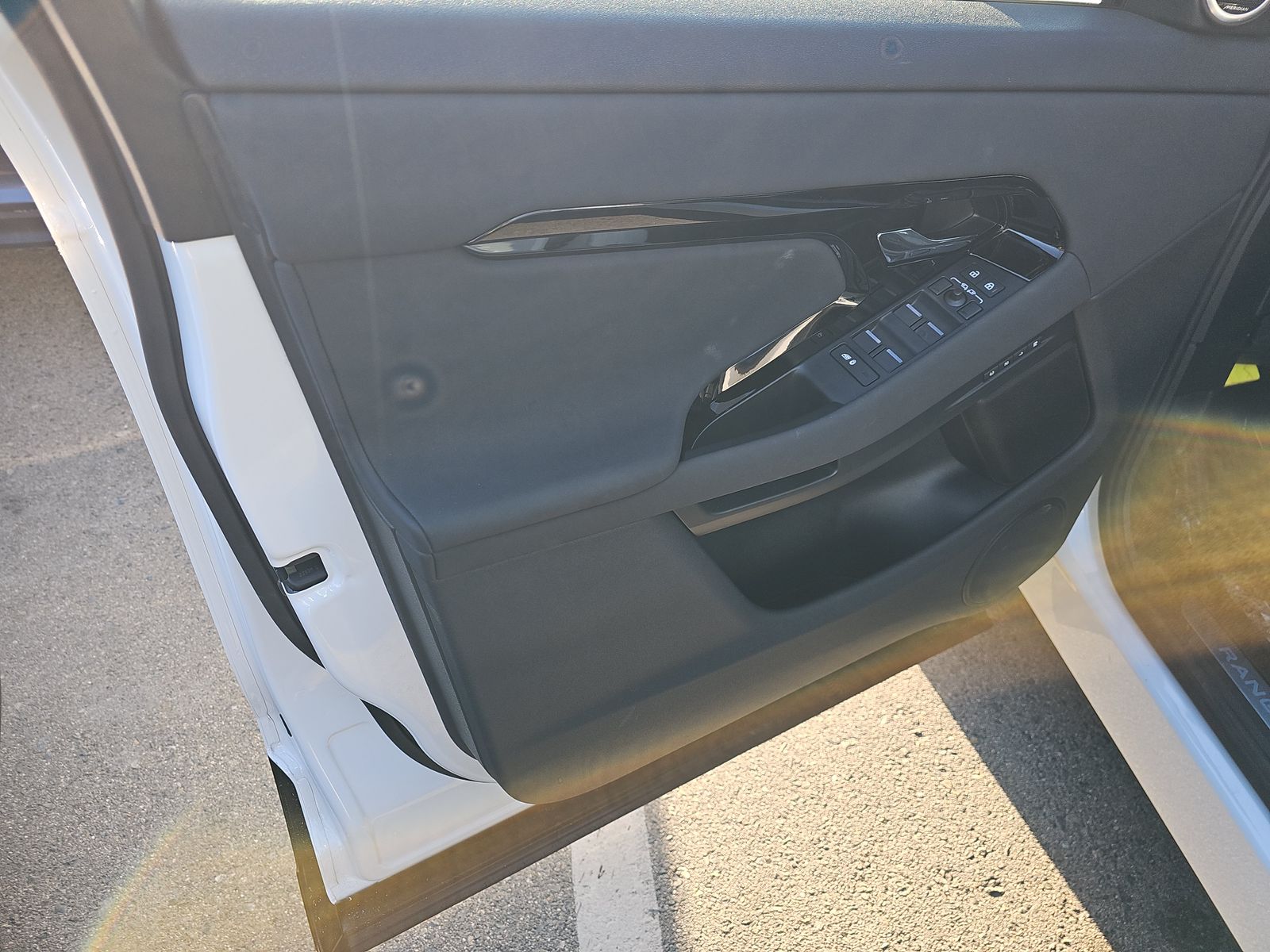 2024 Land Rover Range Rover Evoque Dynamic SE AWD
