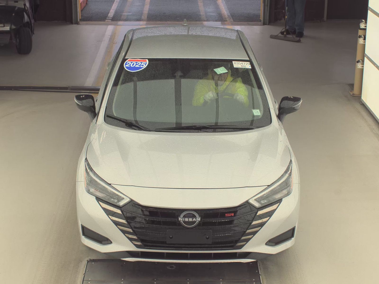 NISSAN VERSA - 3