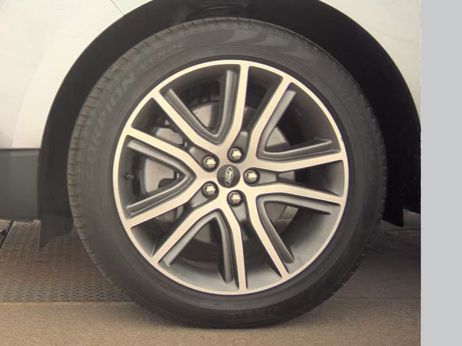 FORD EDGE - 10
