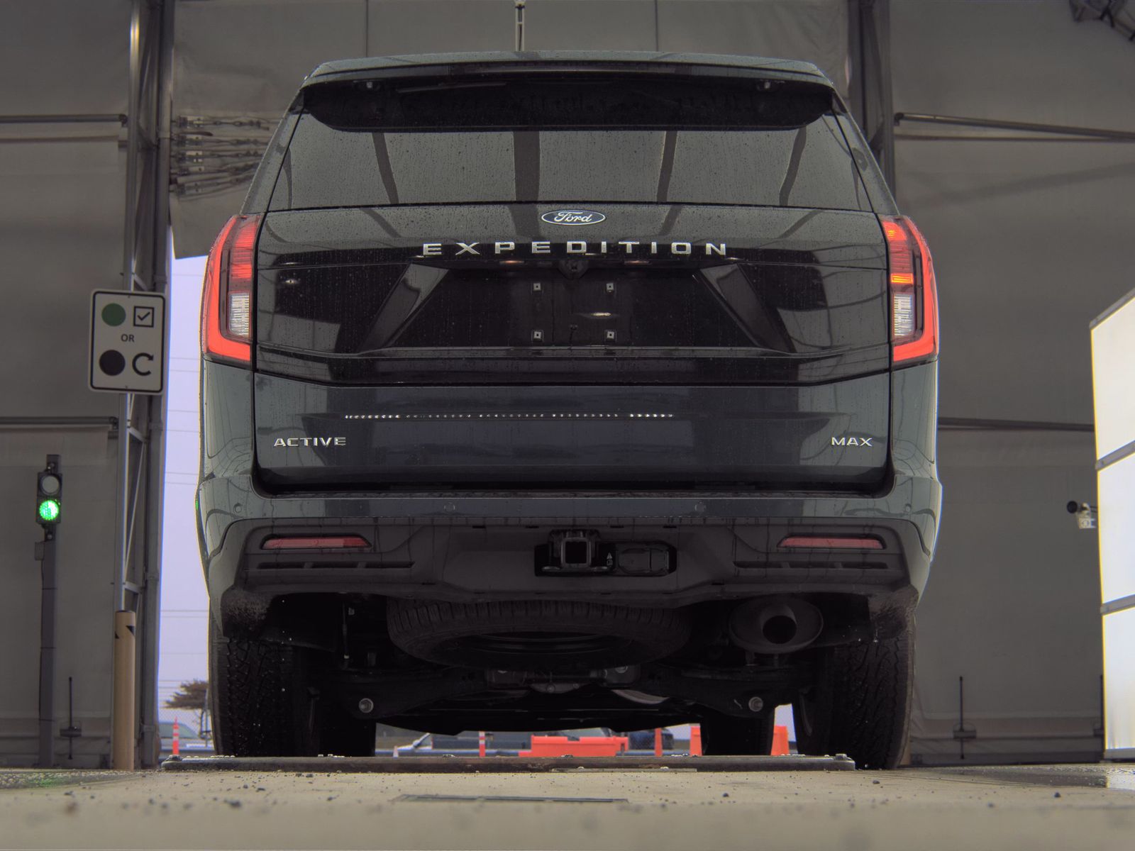 FORD EXPEDITION MAX - 8