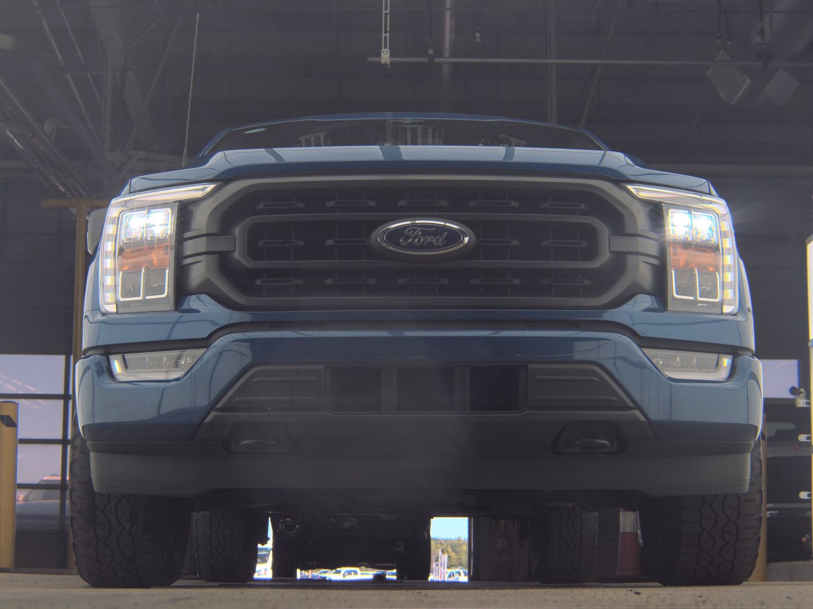 FORD F-150 - 4
