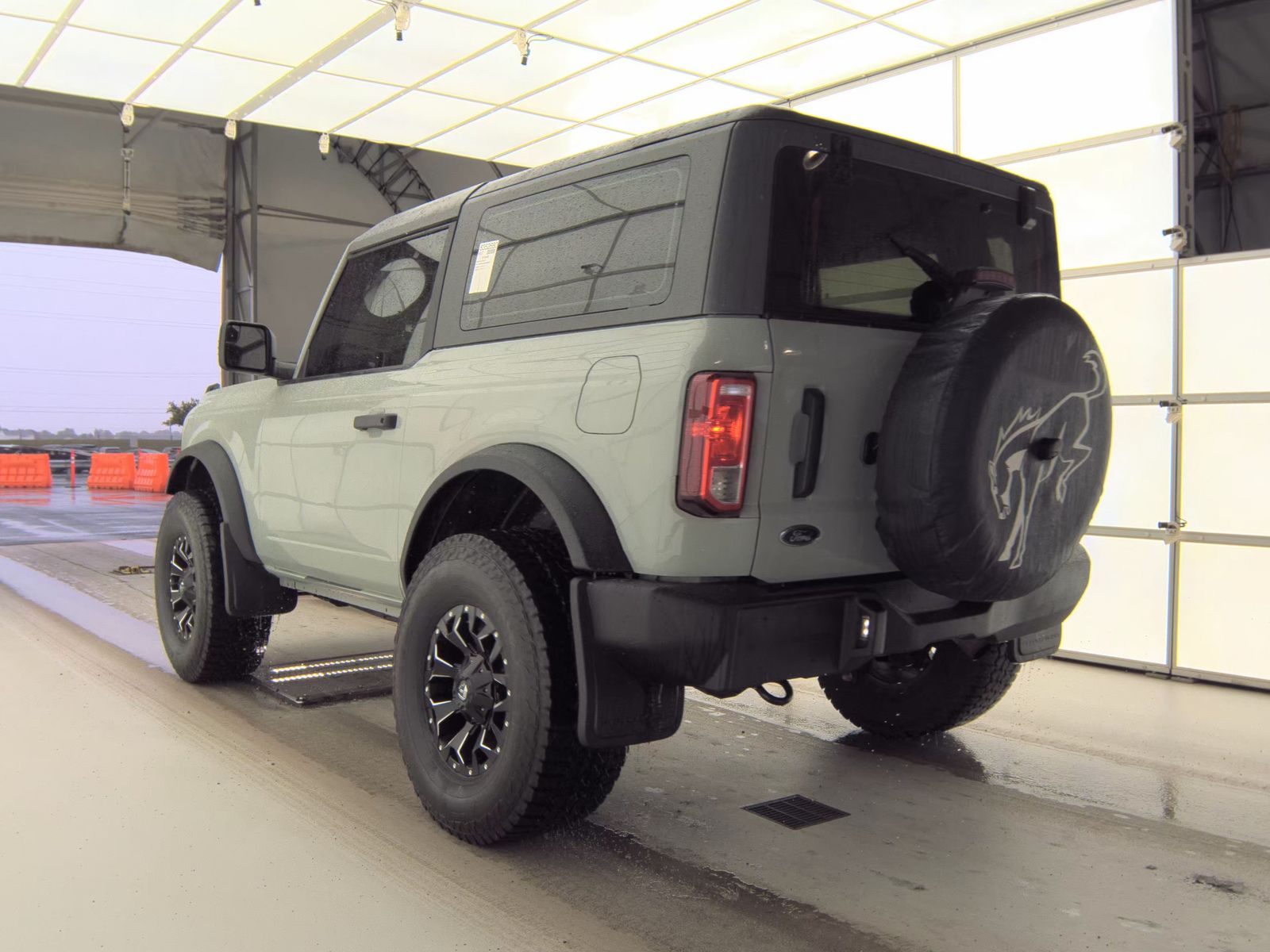 FORD BRONCO - 9