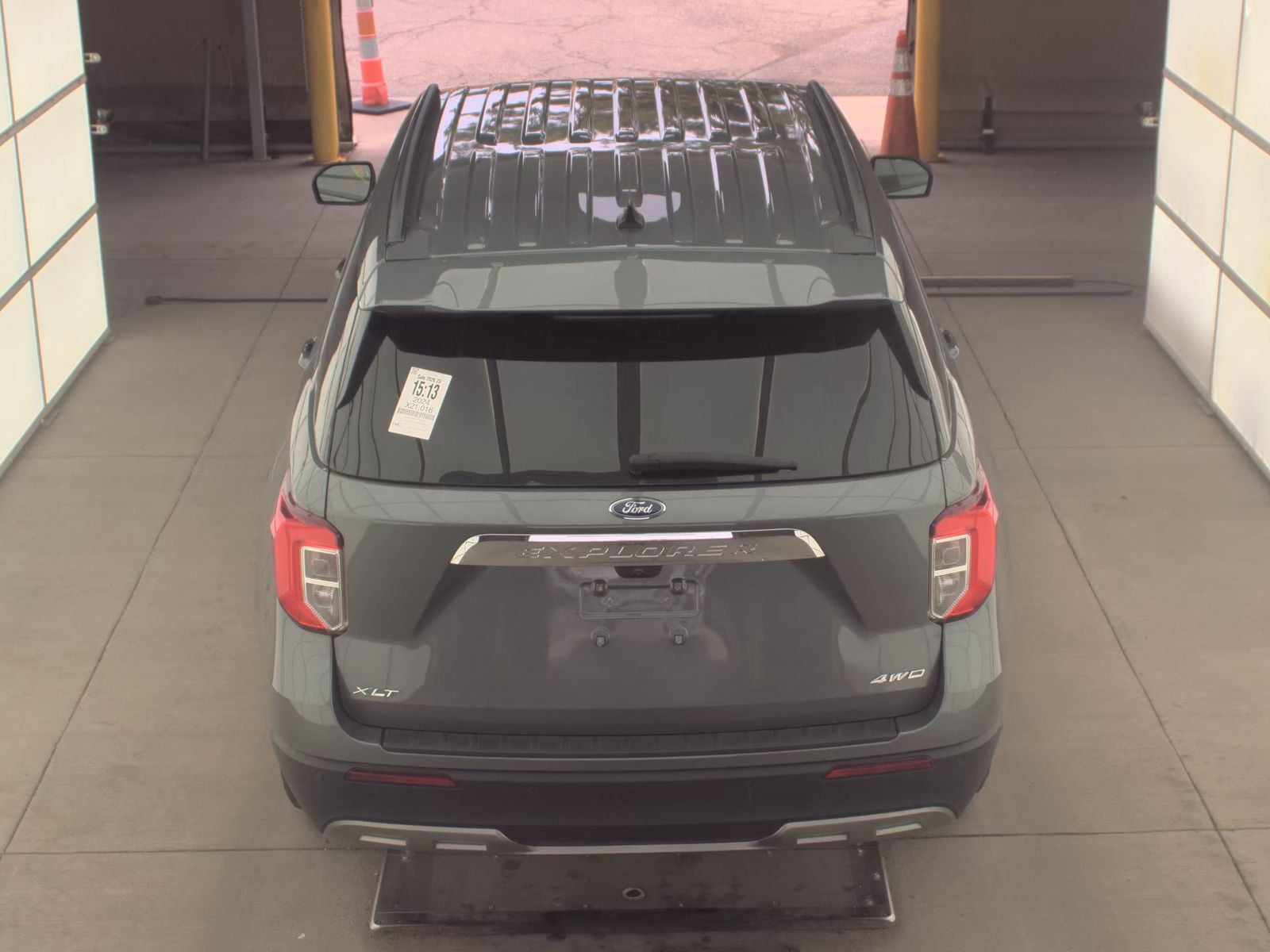 FORD EXPLORER - 7