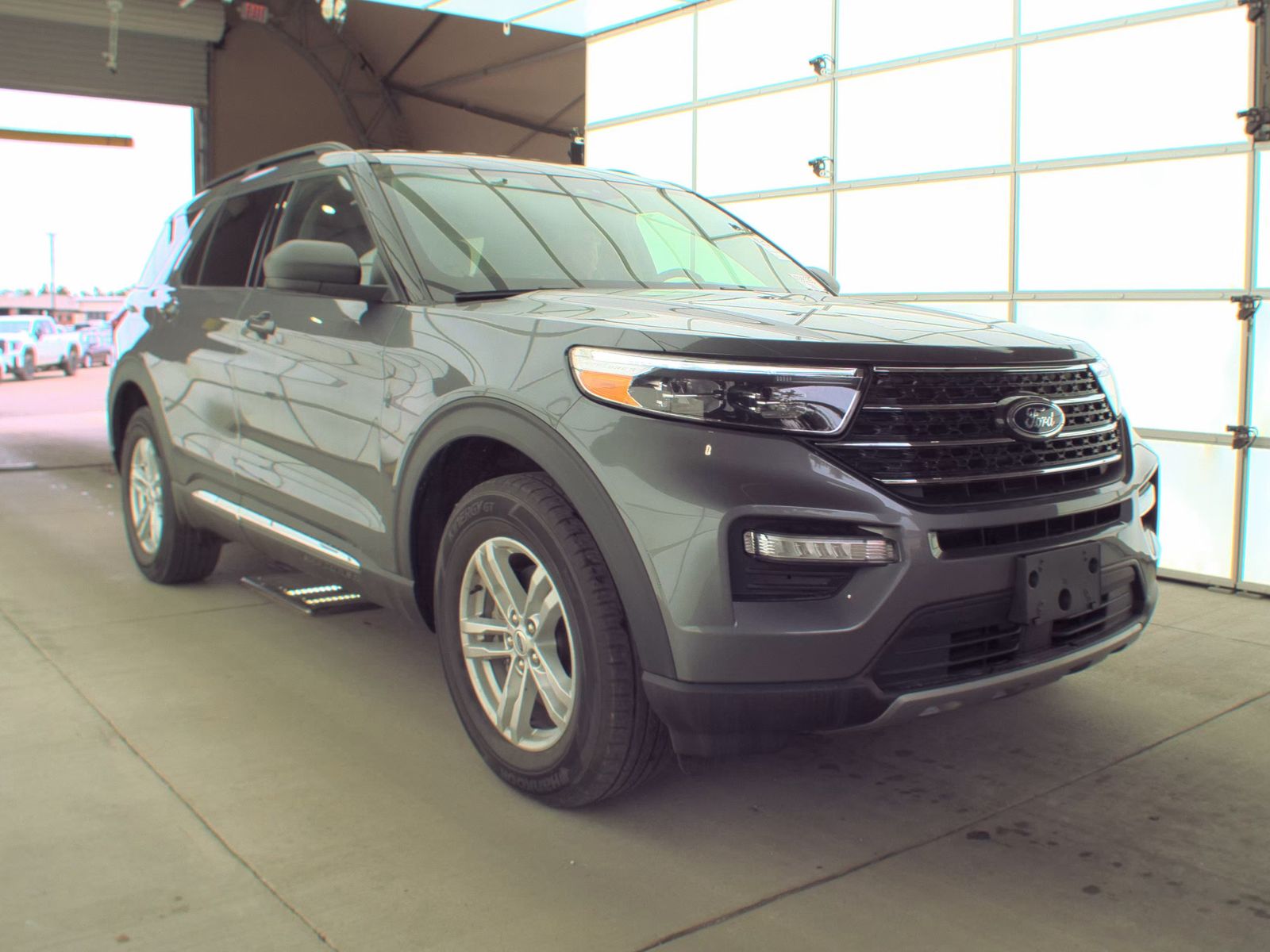 FORD EXPLORER - 5