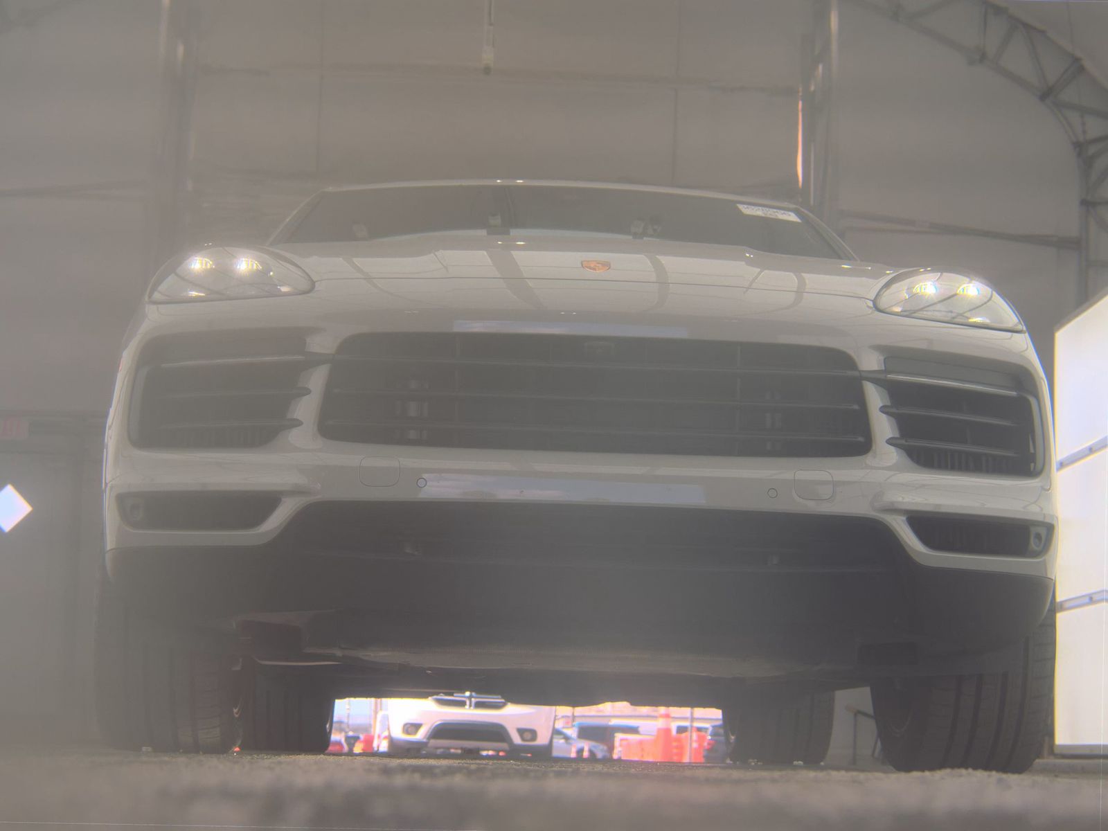 PORSCHE CAYENNE - 4