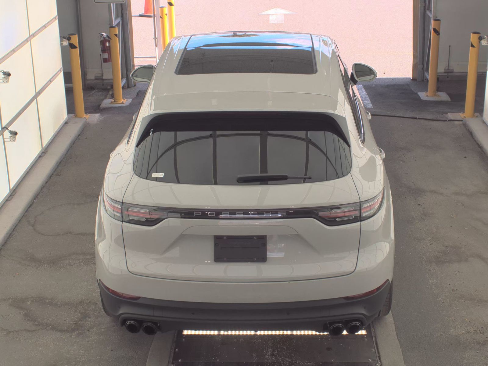 PORSCHE CAYENNE - 7