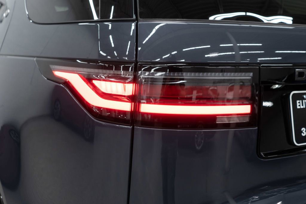 2024 Land Rover Discovery Dynamic SE AWD