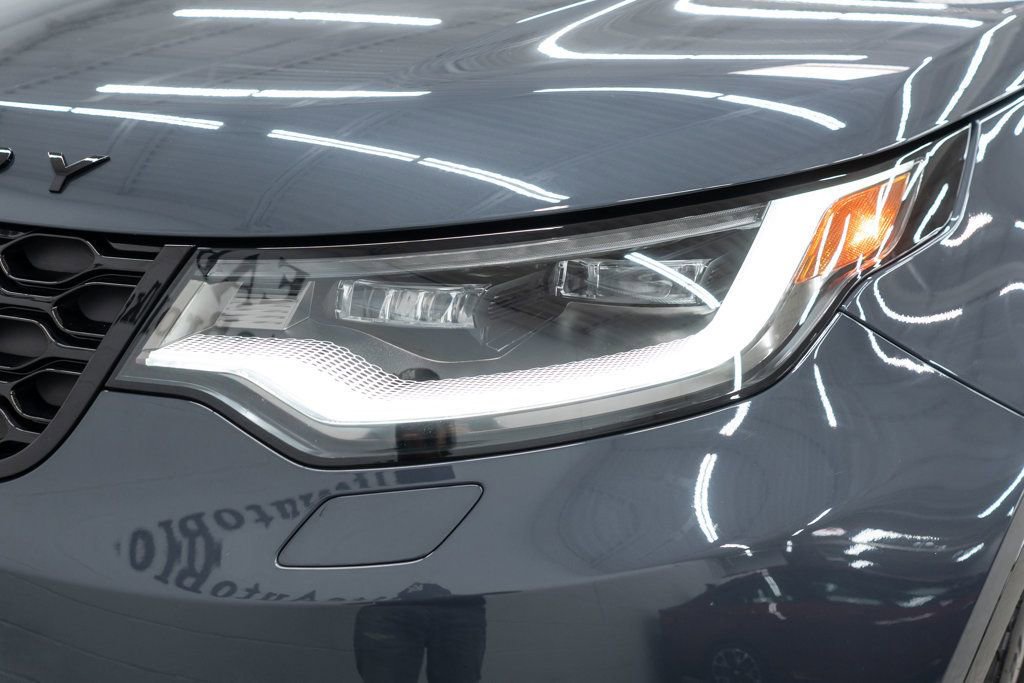 2024 Land Rover Discovery Dynamic SE AWD