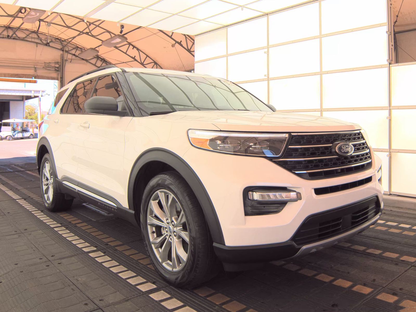 FORD EXPLORER - 5