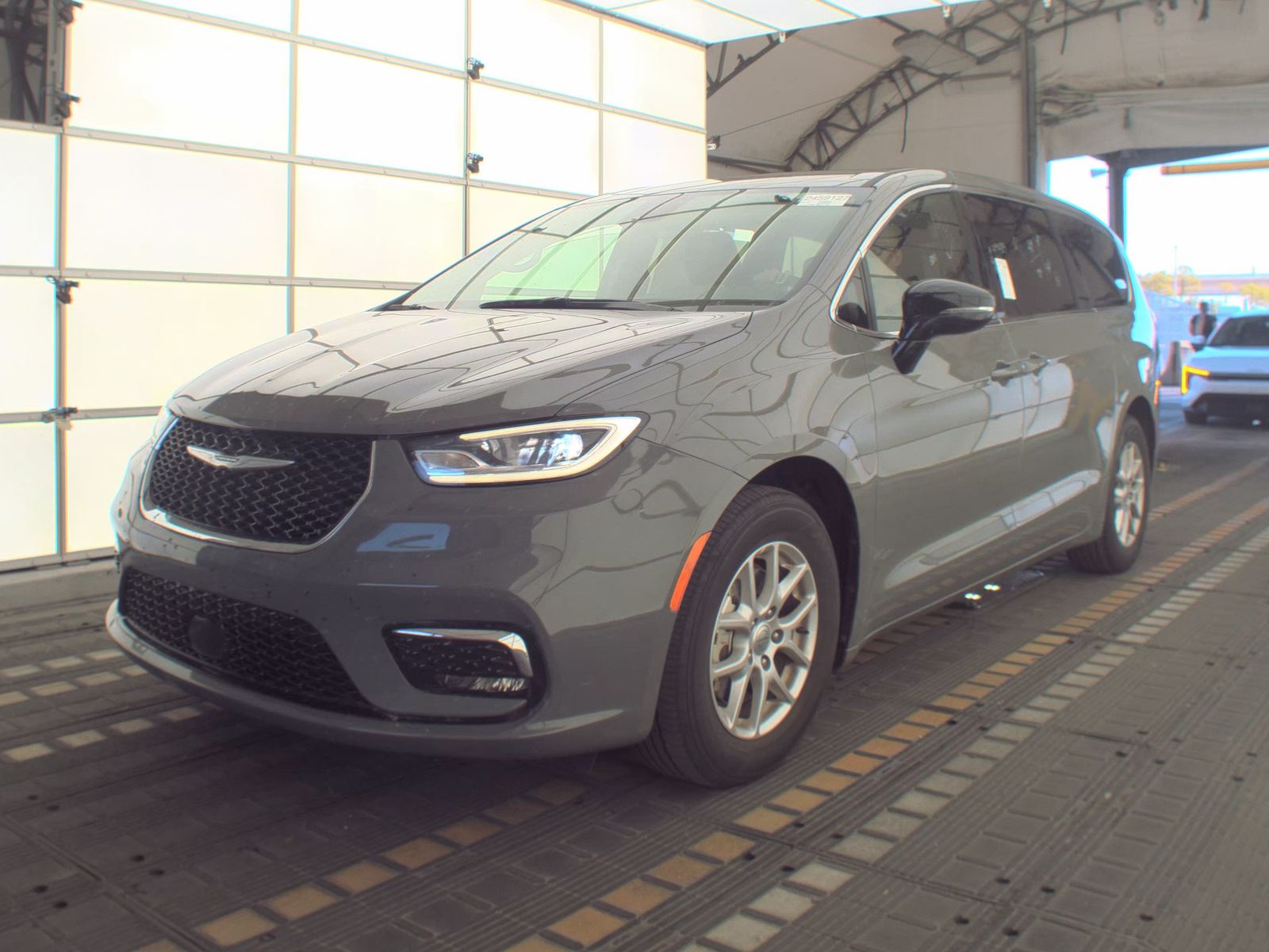2025 Chrysler Pacifica Select FWD