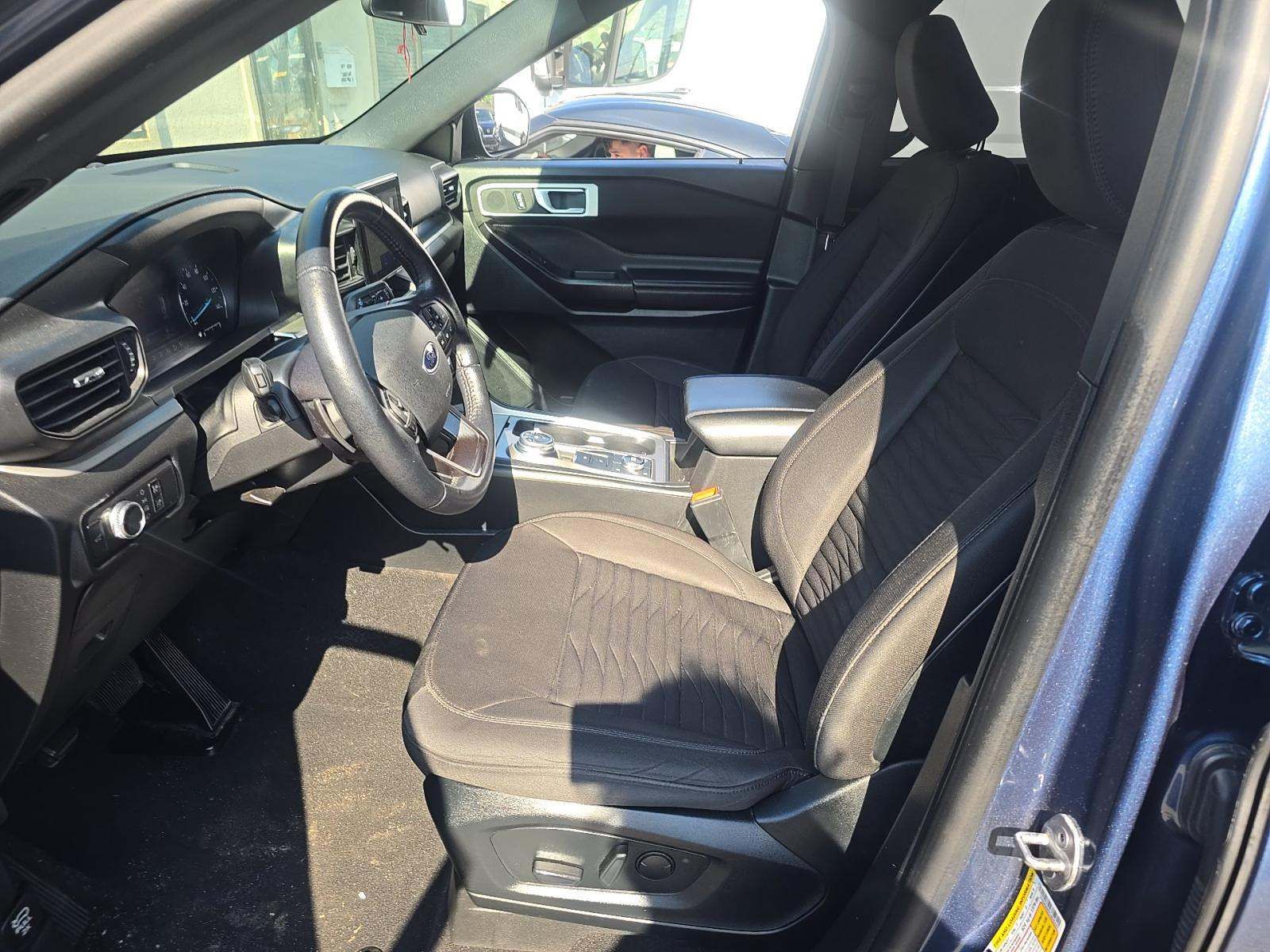 FORD EXPLORER - 5