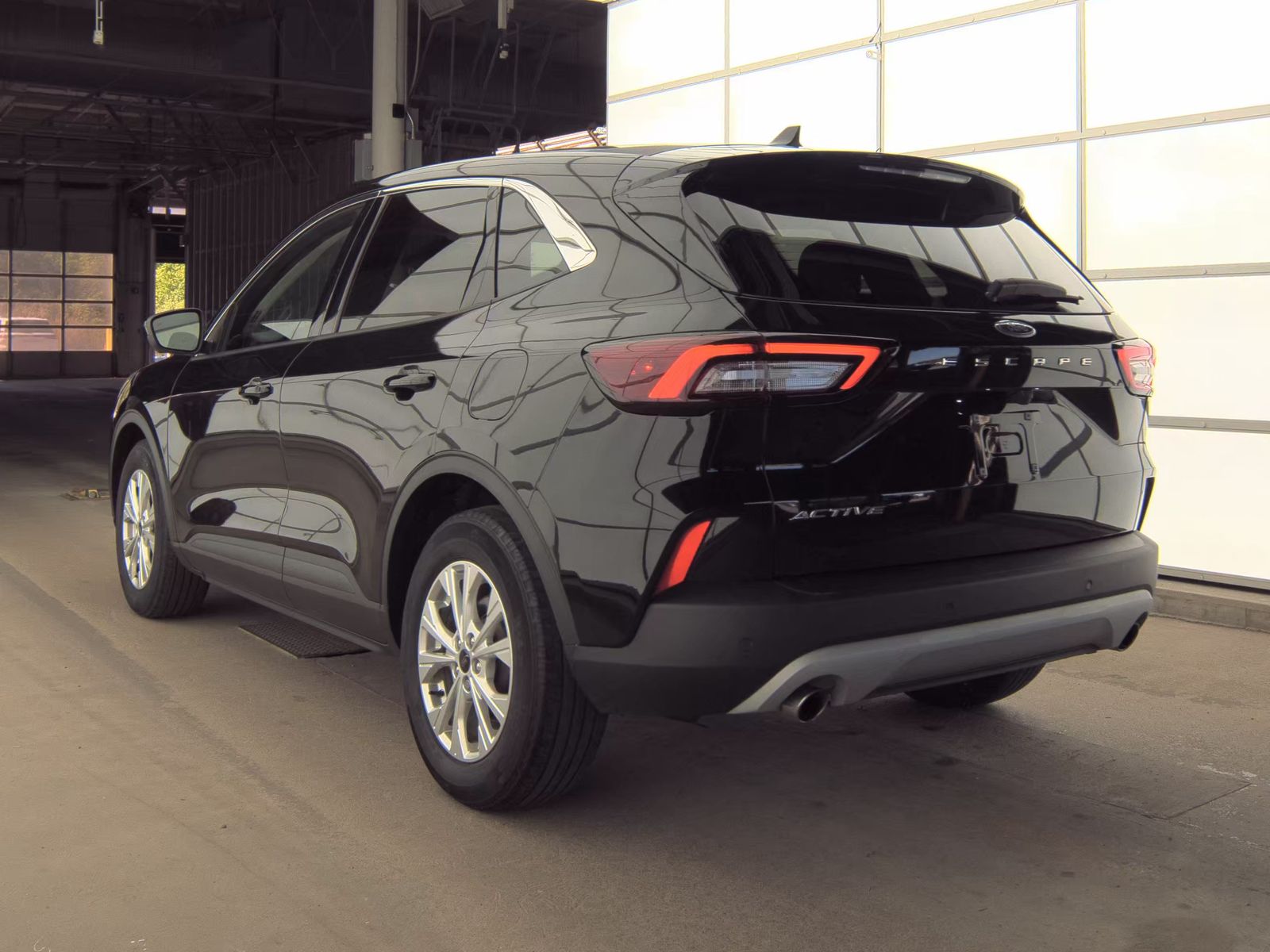 FORD ESCAPE - 9