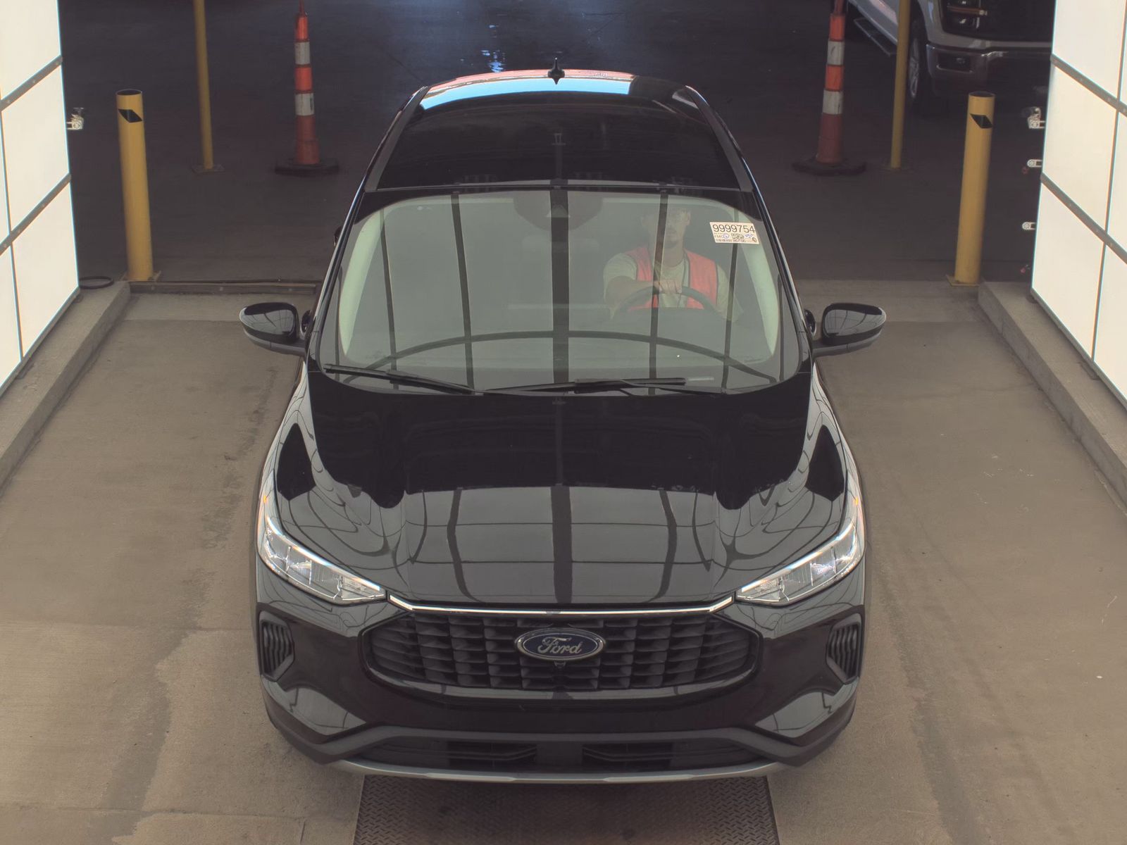 FORD ESCAPE - 3