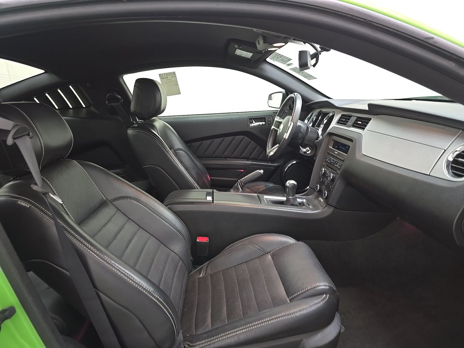 FORD MUSTANG - 9