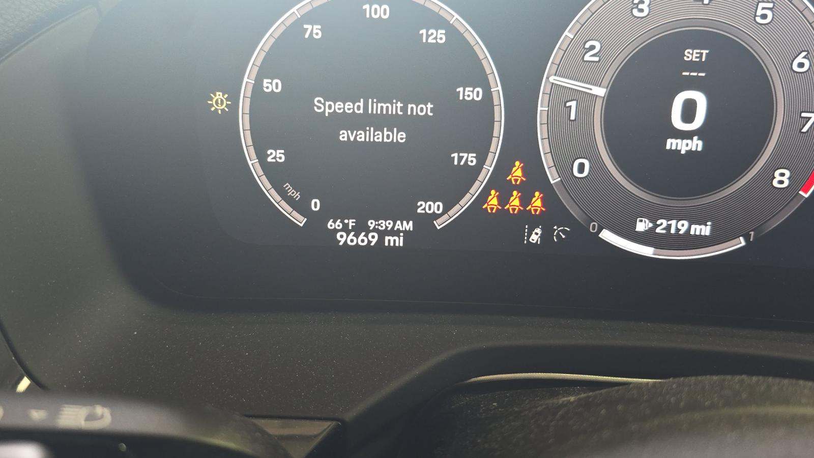 2025 Porsche Panamera 4 AWD