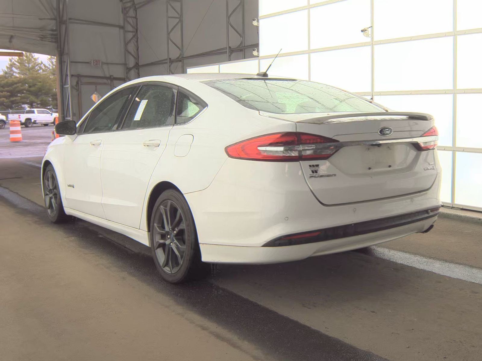 FORD FUSION - 9