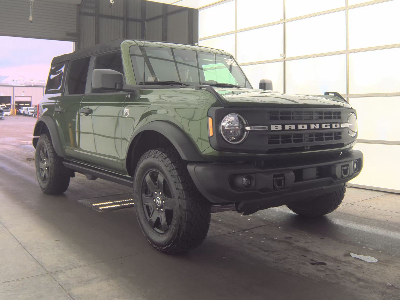FORD BRONCO - 5