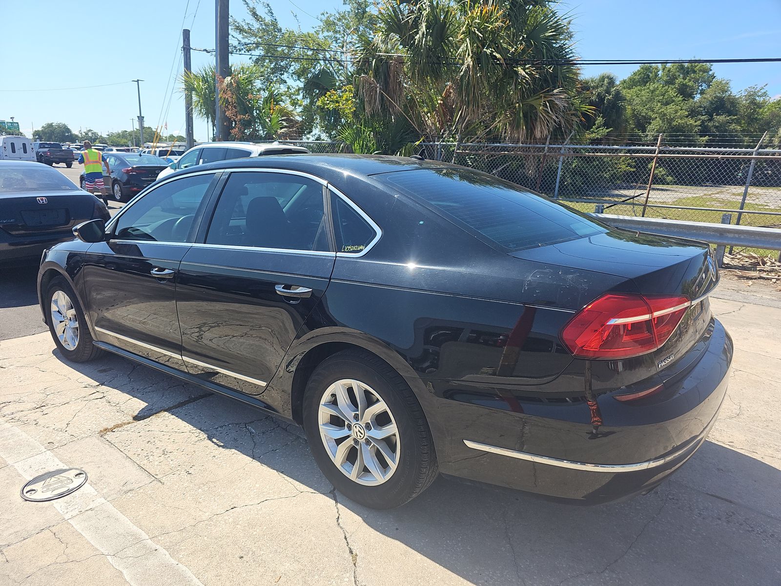2016 Volkswagen Passat 1.8T S FWD