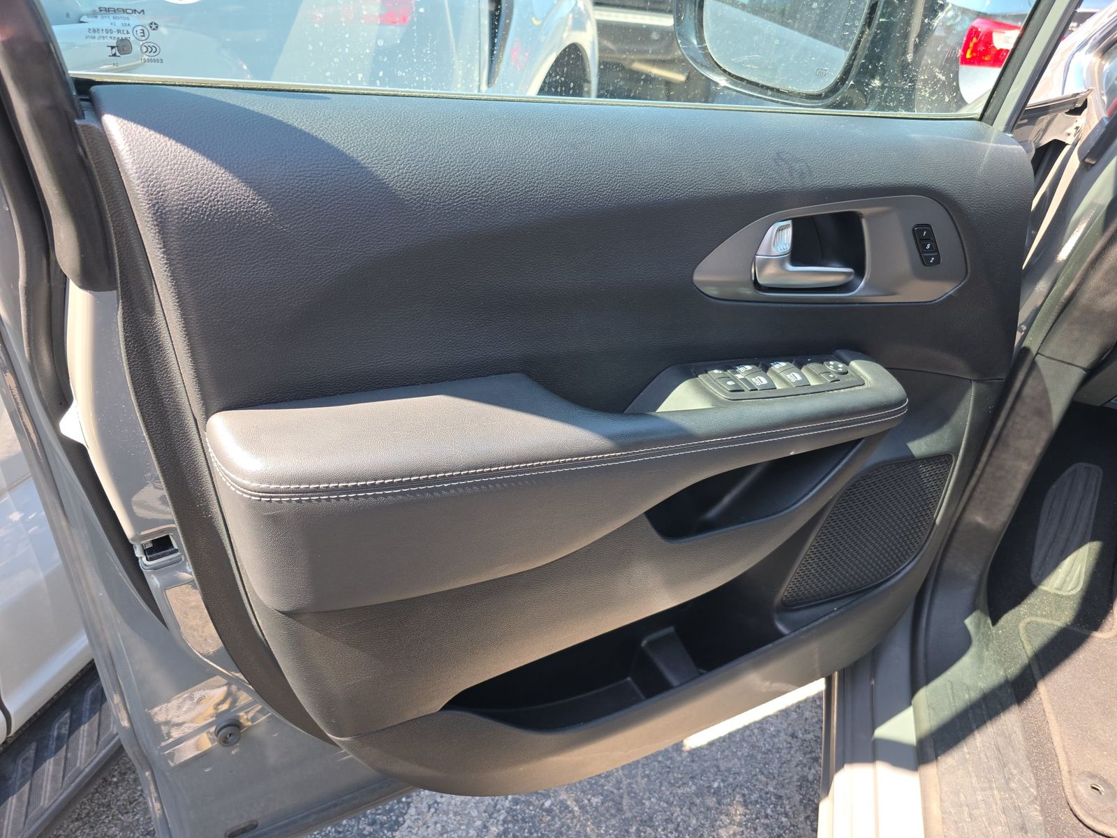 2025 Chrysler Pacifica Select FWD