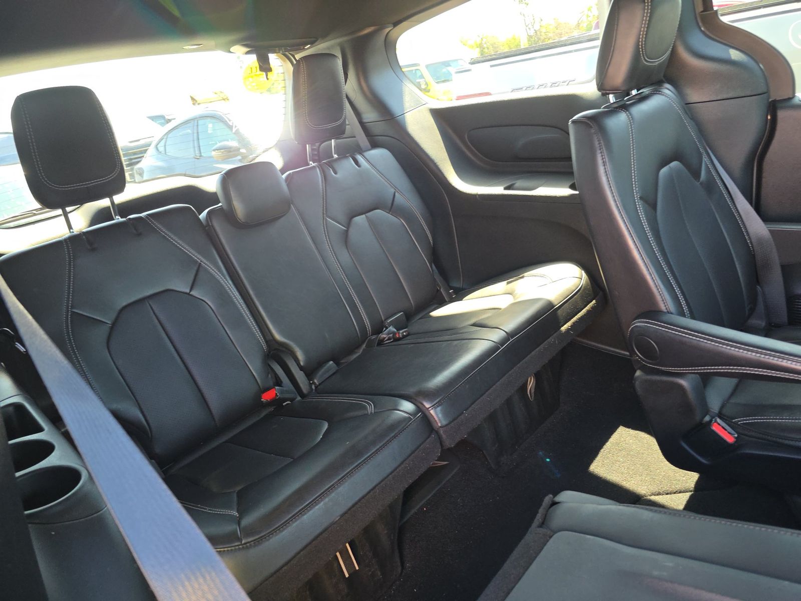 2025 Chrysler Pacifica Select FWD