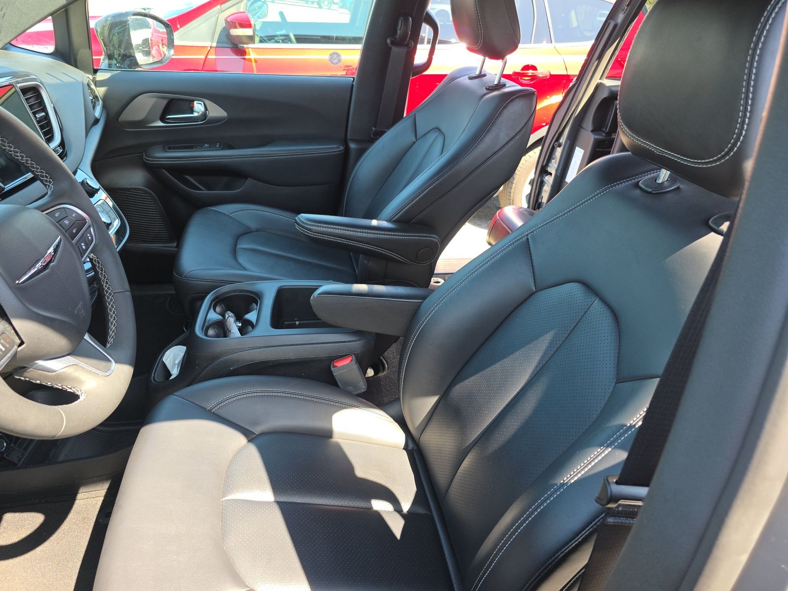2025 Chrysler Pacifica Select FWD