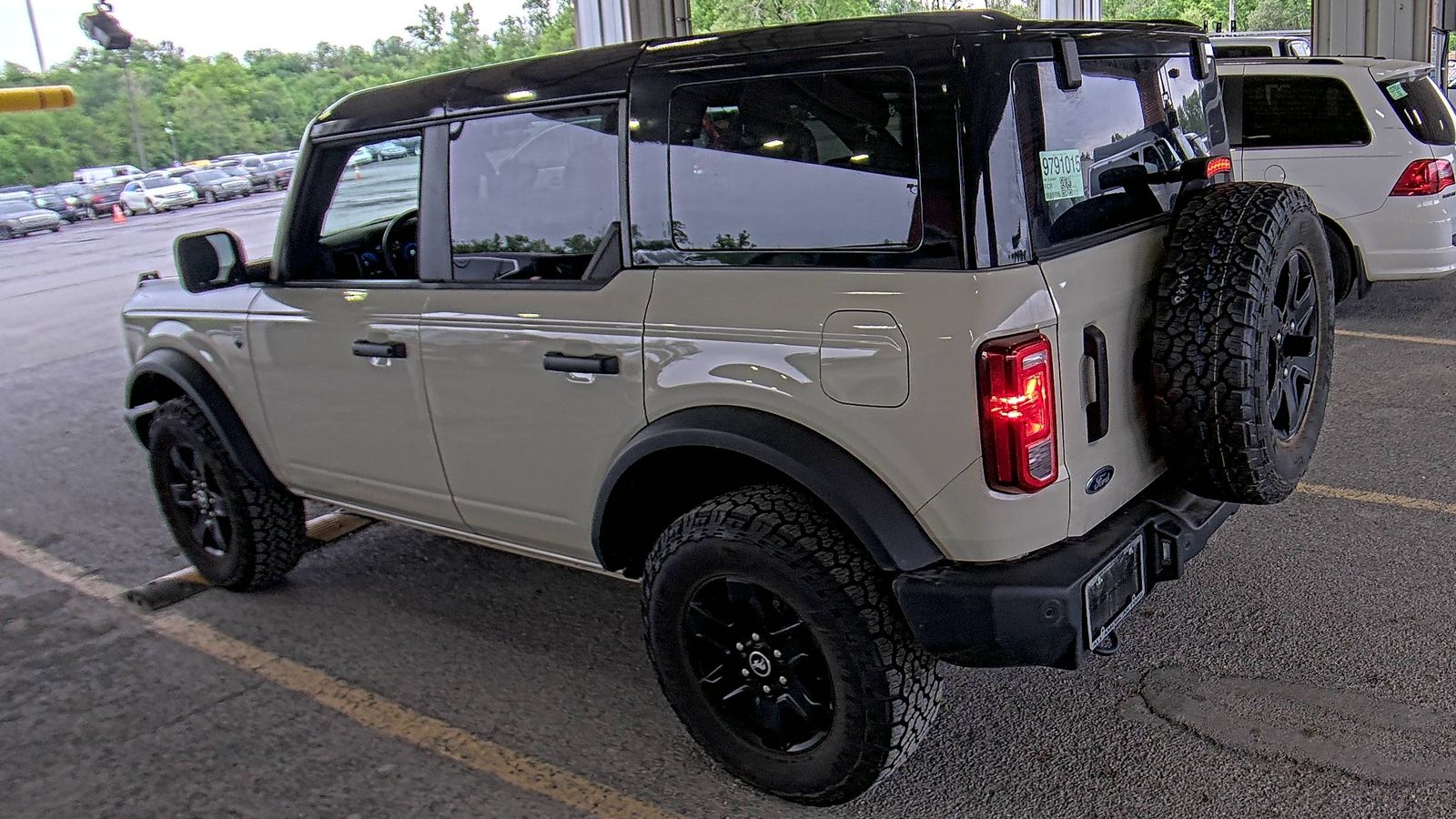 FORD BRONCO - 7