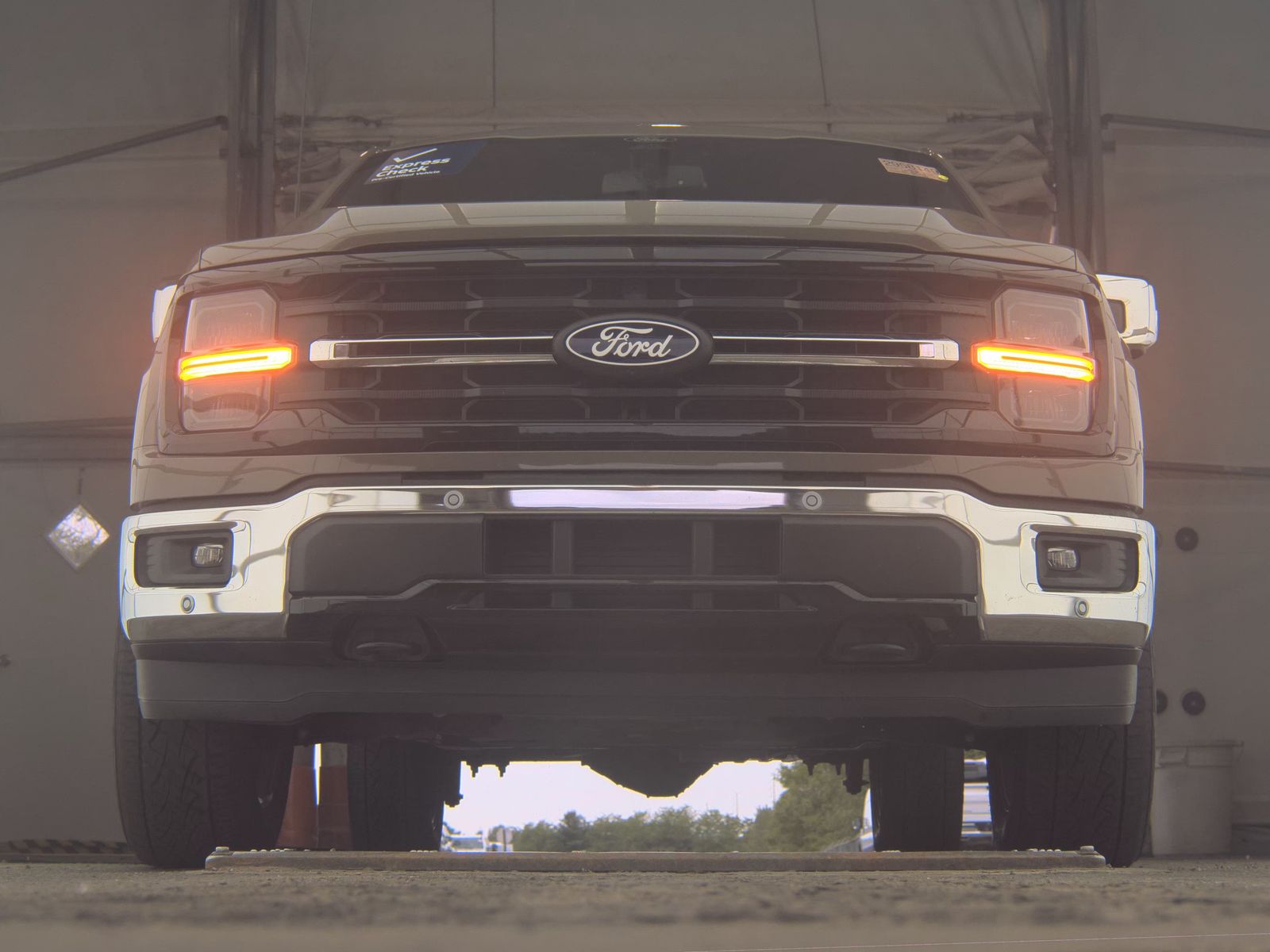 2025 Ford F-150 Hybrid XLT AWD