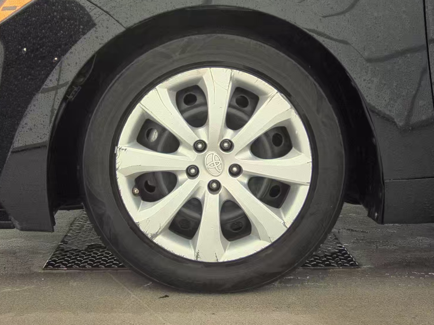 TOYOTA COROLLA - 10