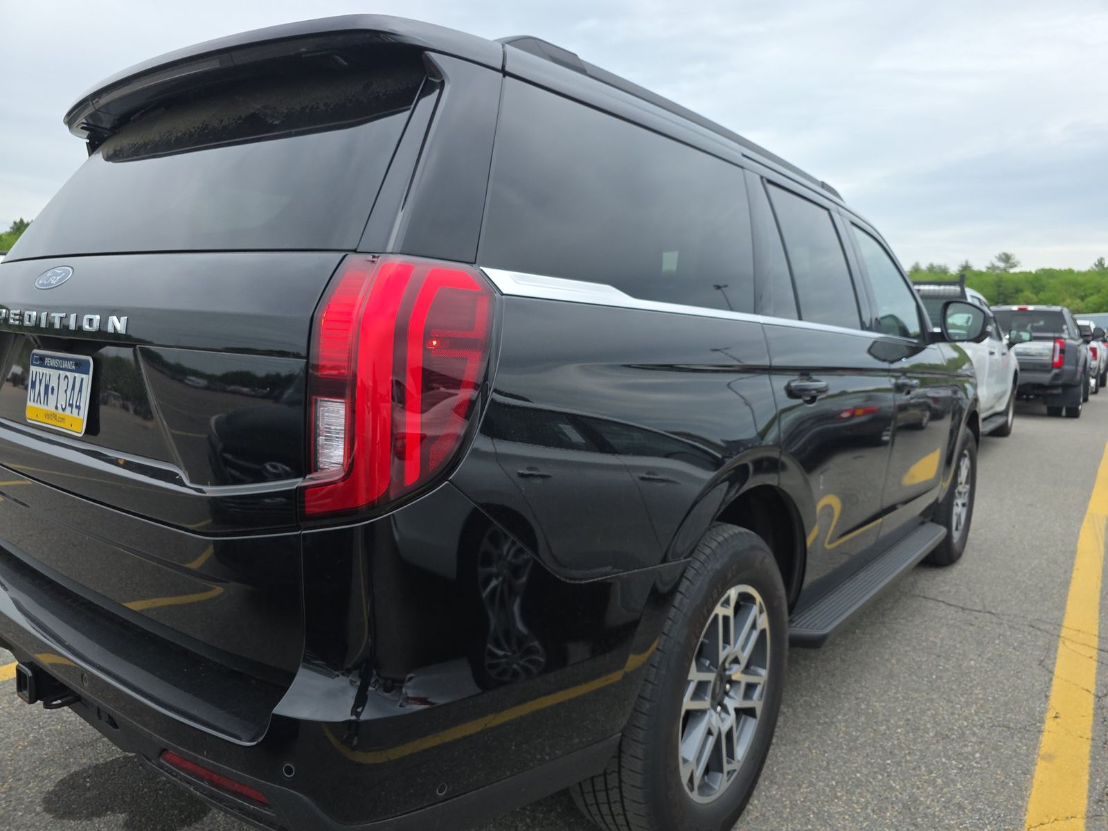 FORD EXPEDITION - 5