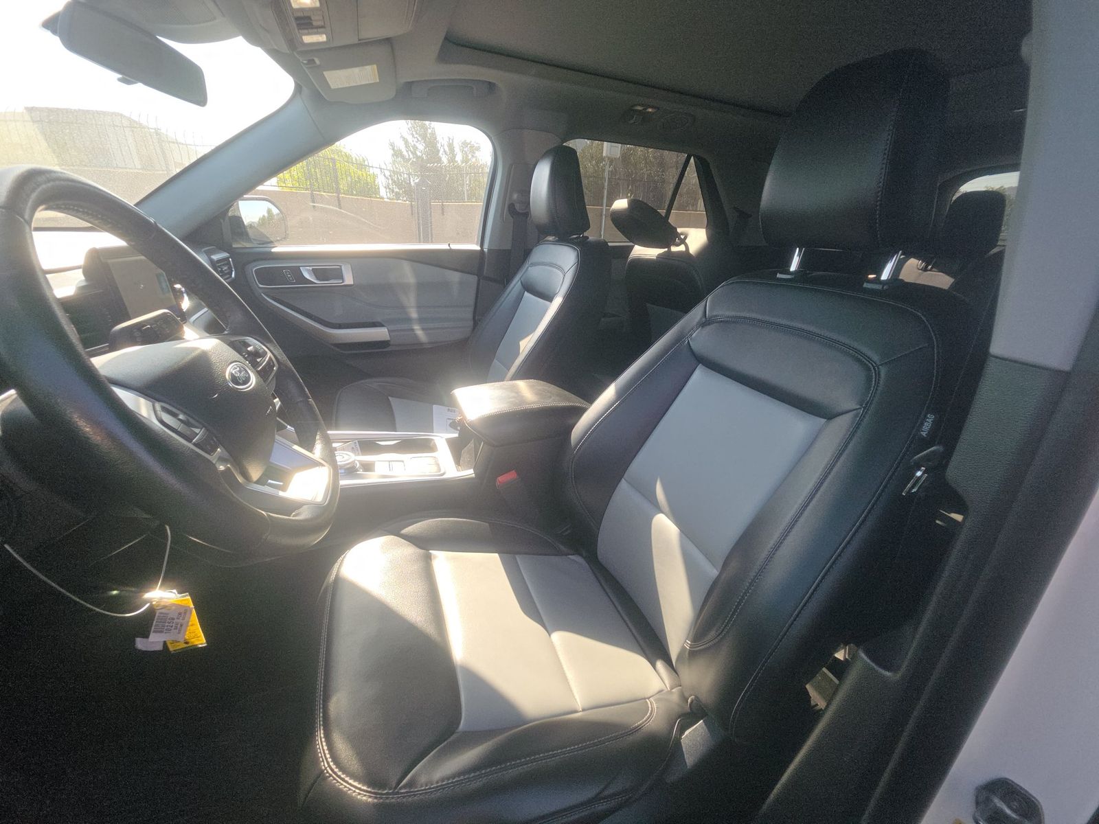 FORD EXPLORER - 8