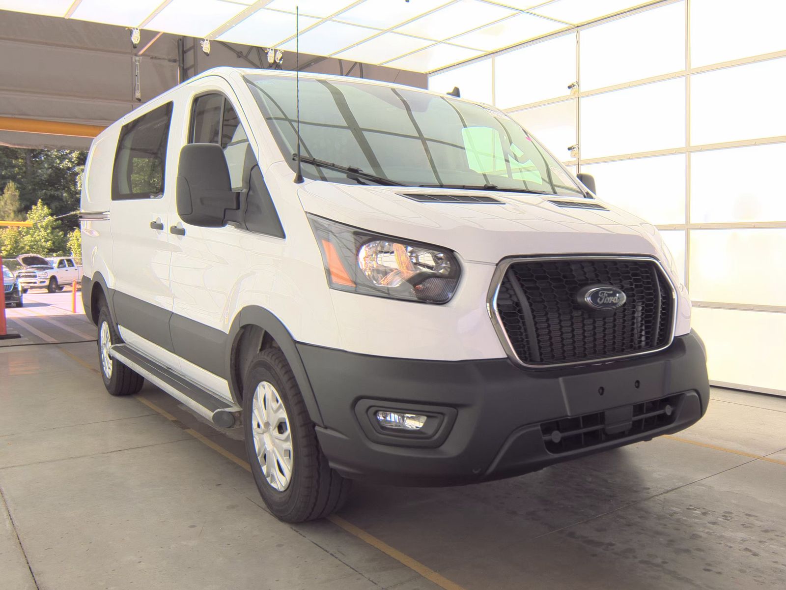 FORD TRANSIT 250 - 4