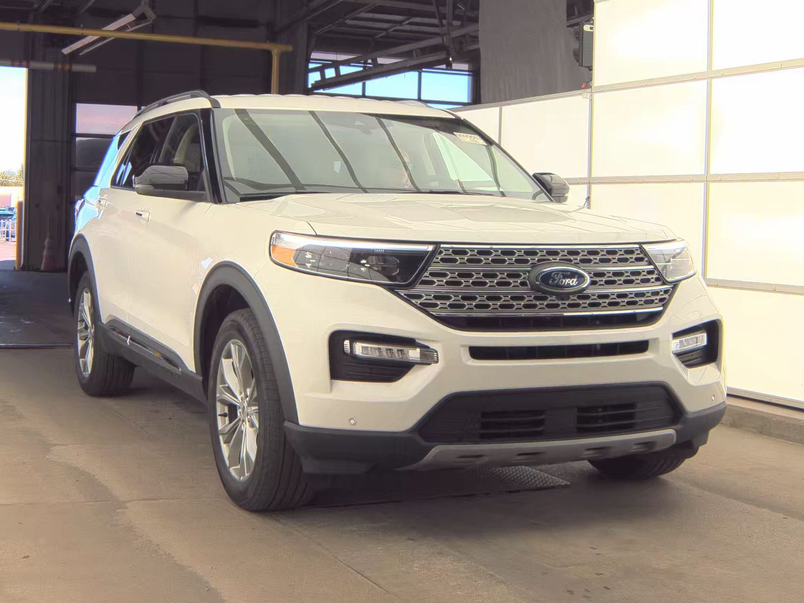 FORD EXPLORER - 5