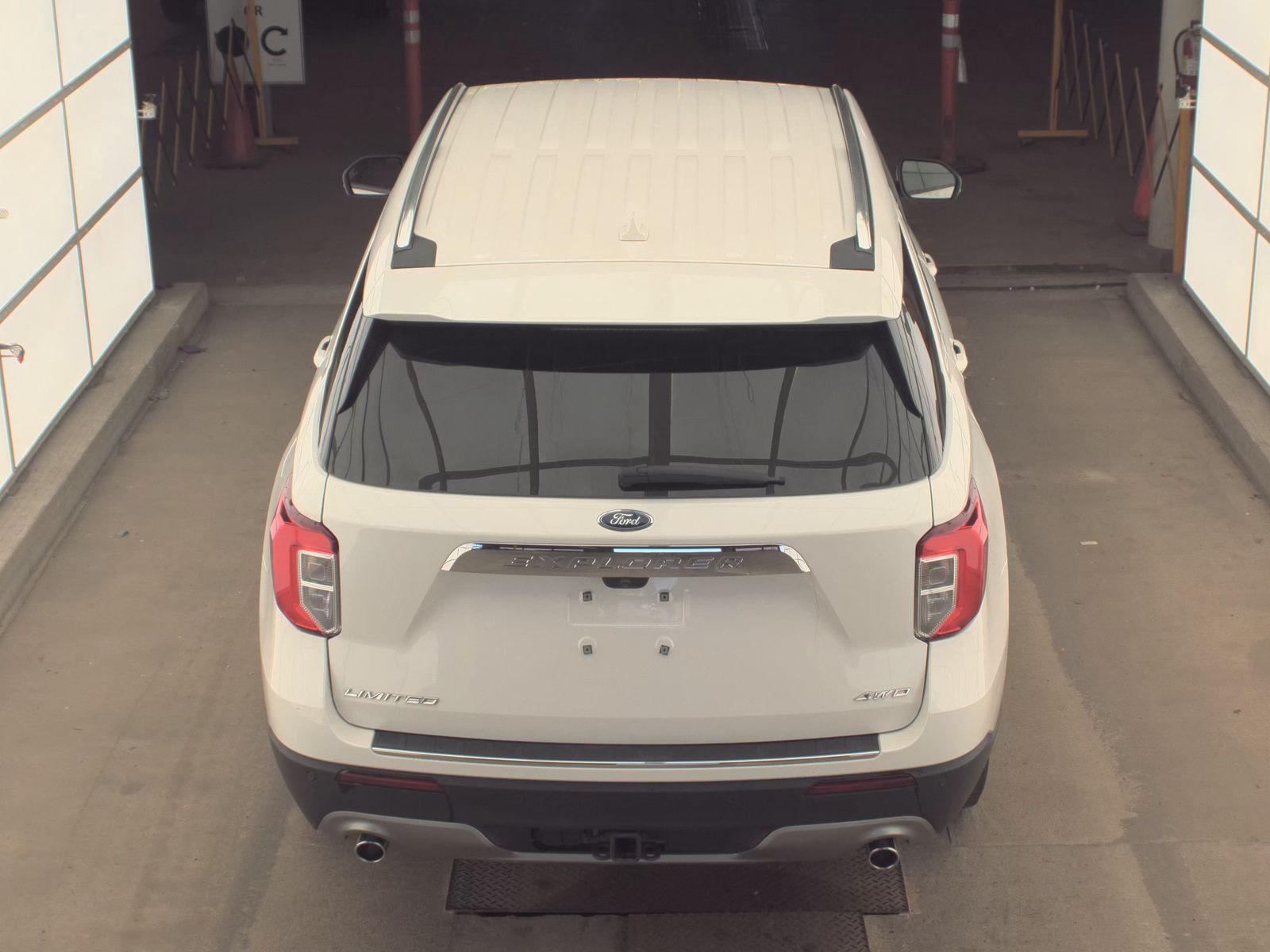 FORD EXPLORER - 7