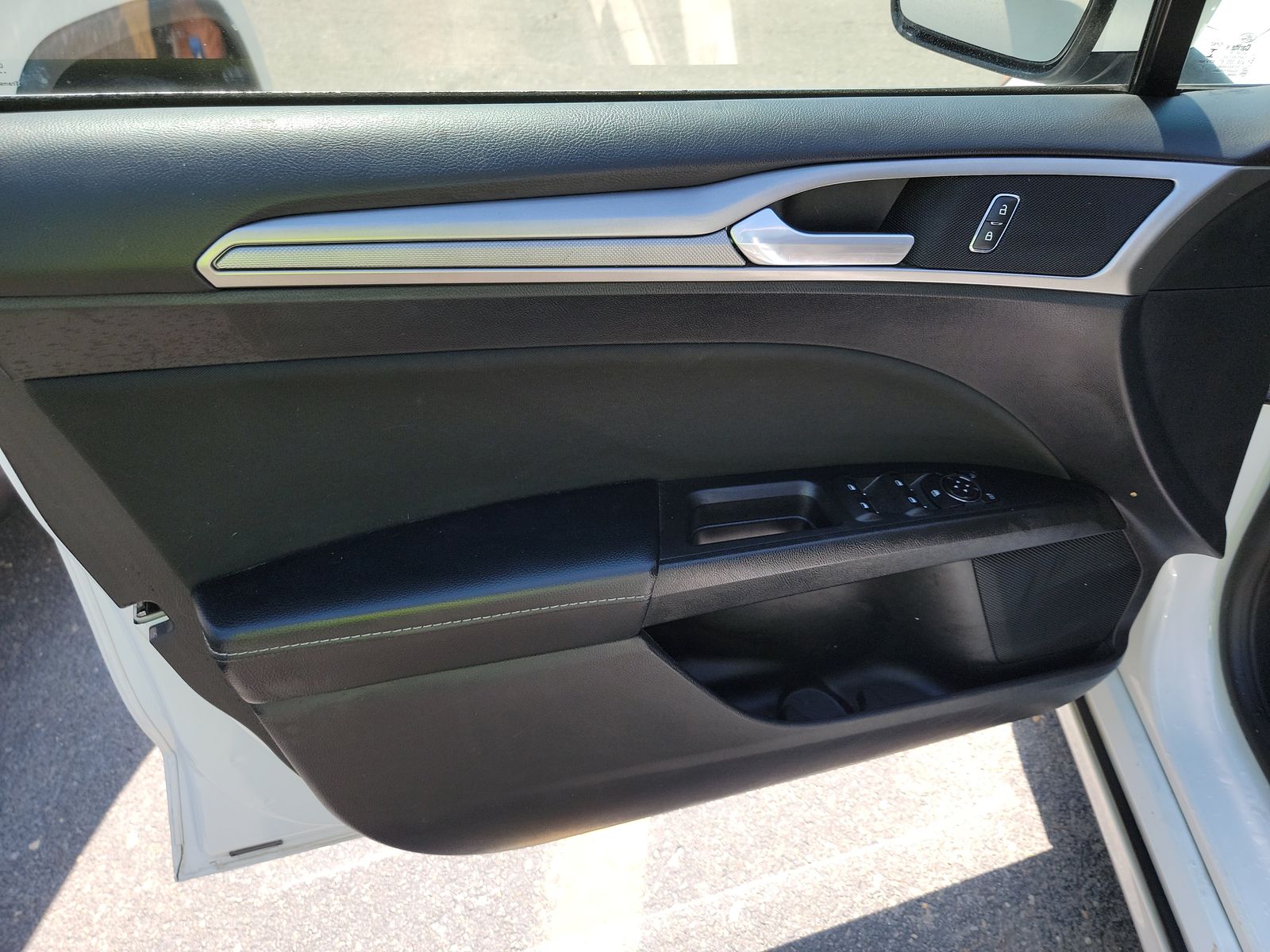 FORD FUSION - 10