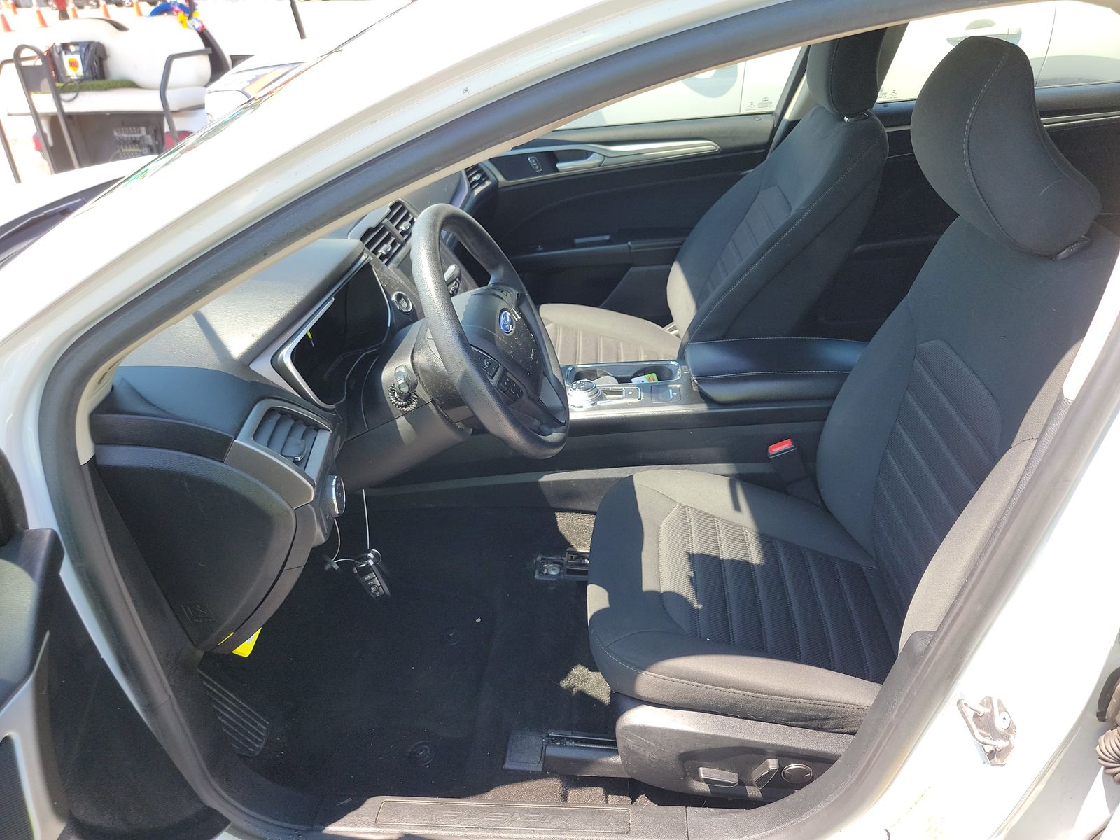 FORD FUSION - 8